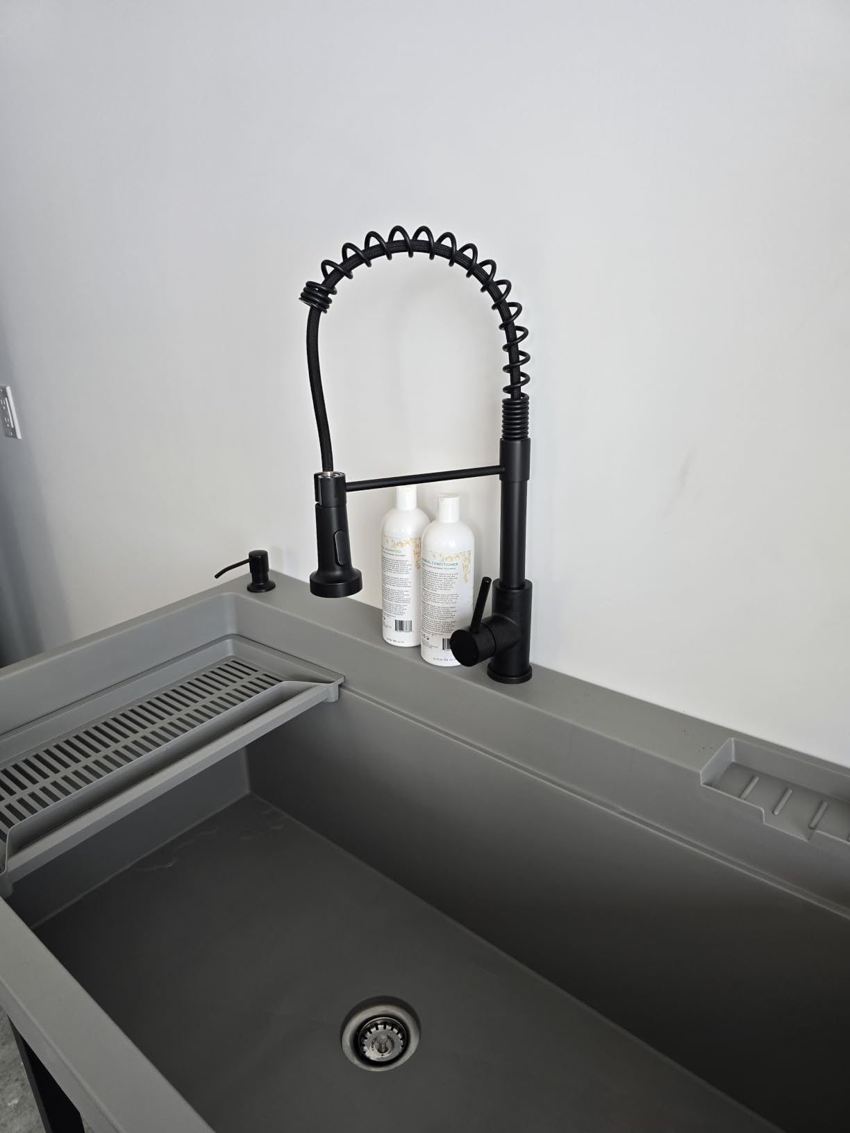 OWOFAN Touchless Pull Down Kitchen Faucet LED Light Brushed Nickel customer photo 2