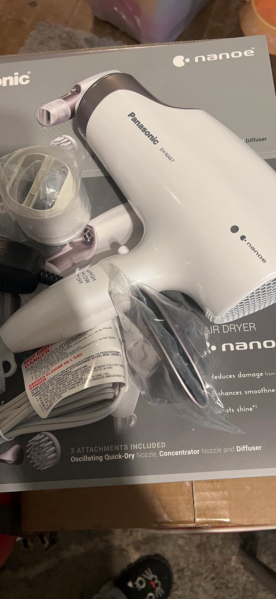 Panasonic Nanoe Salon Hair Dryer with Oscillating Quickdry Nozzle, Diffuser & Concentrator Attachments, 3 Heat & 2 Speed Settings, Japanese Technology for All Hair Types – EH-ANA6HN (Black/Pink Gold) customer photo 2