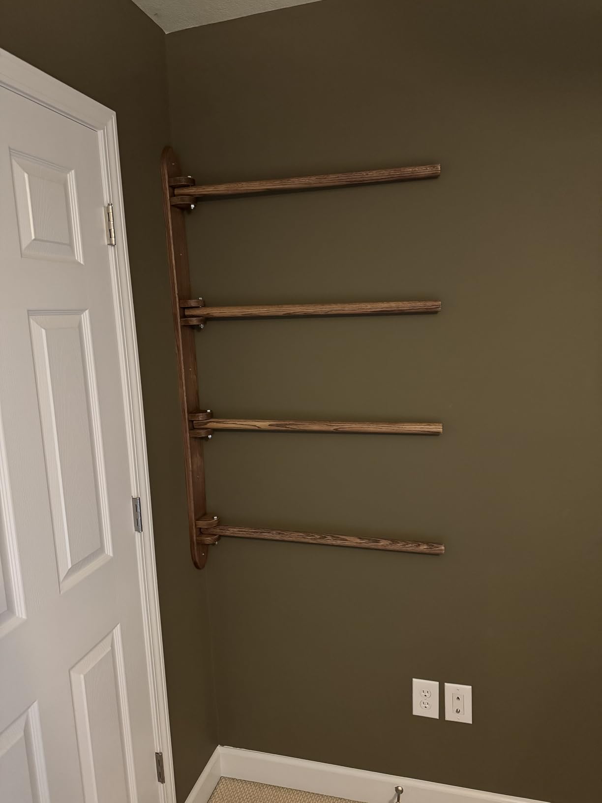 Wall Quilt Rack, Display, Storage, Organizer with 4 Hinged, Fully Movable Arms. Natural Oak. customer photo 2