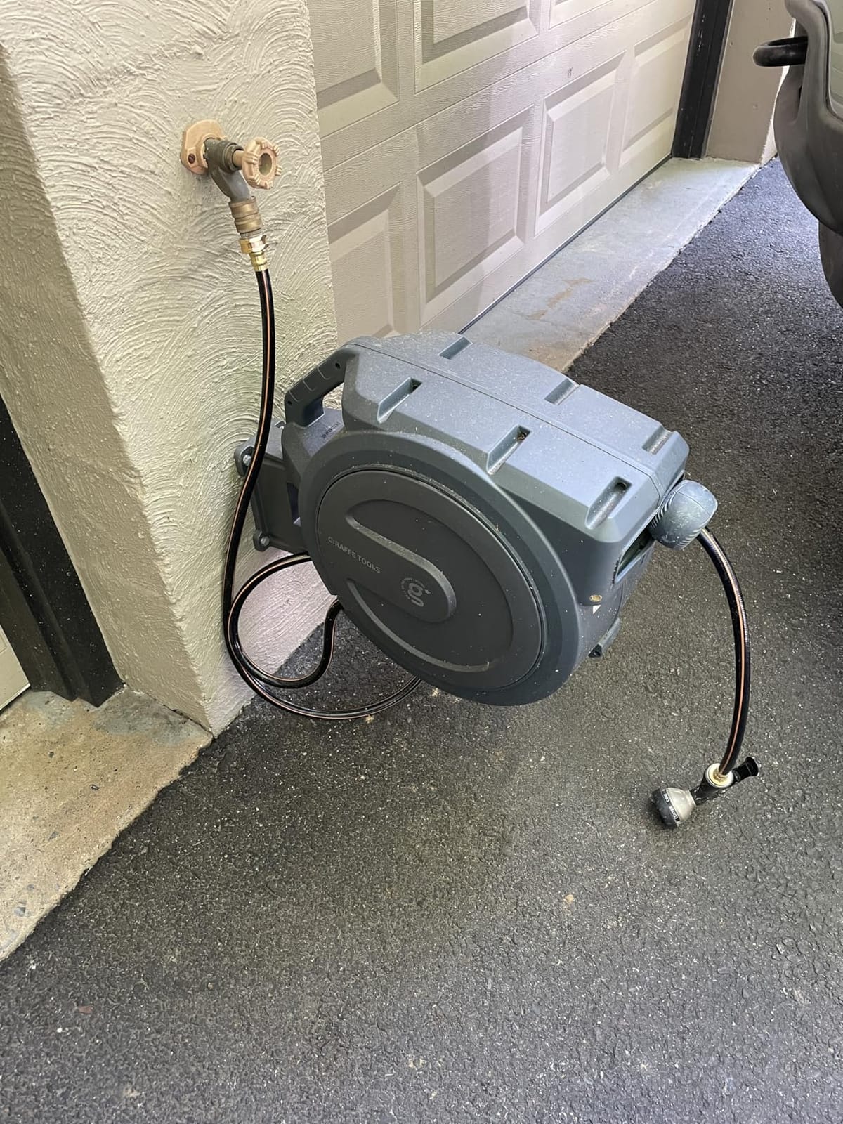 Giraffe Tools Garden Hose Reel Cart with Wheels, 200FT of 1/2 Capacity customer photo 1
