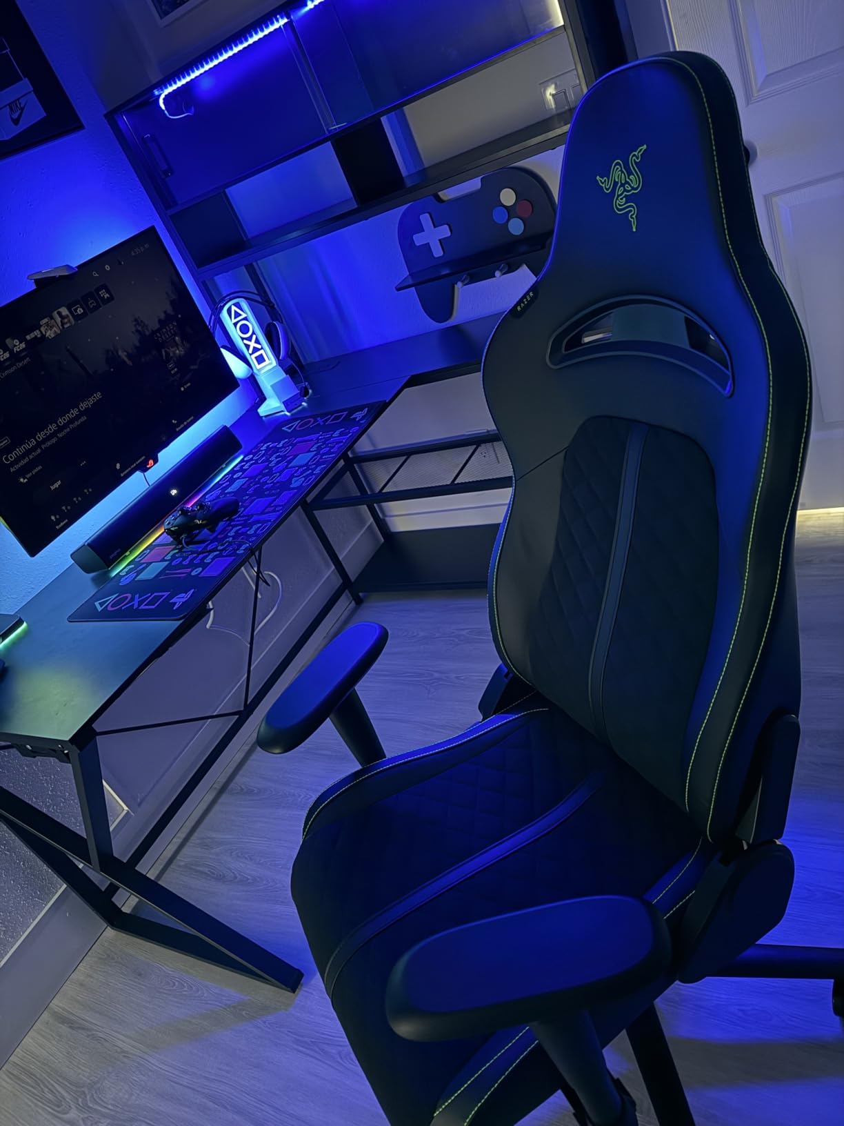 Razer Enki X Essential Gaming Chair, All-Day Comfort, Black customer photo 1