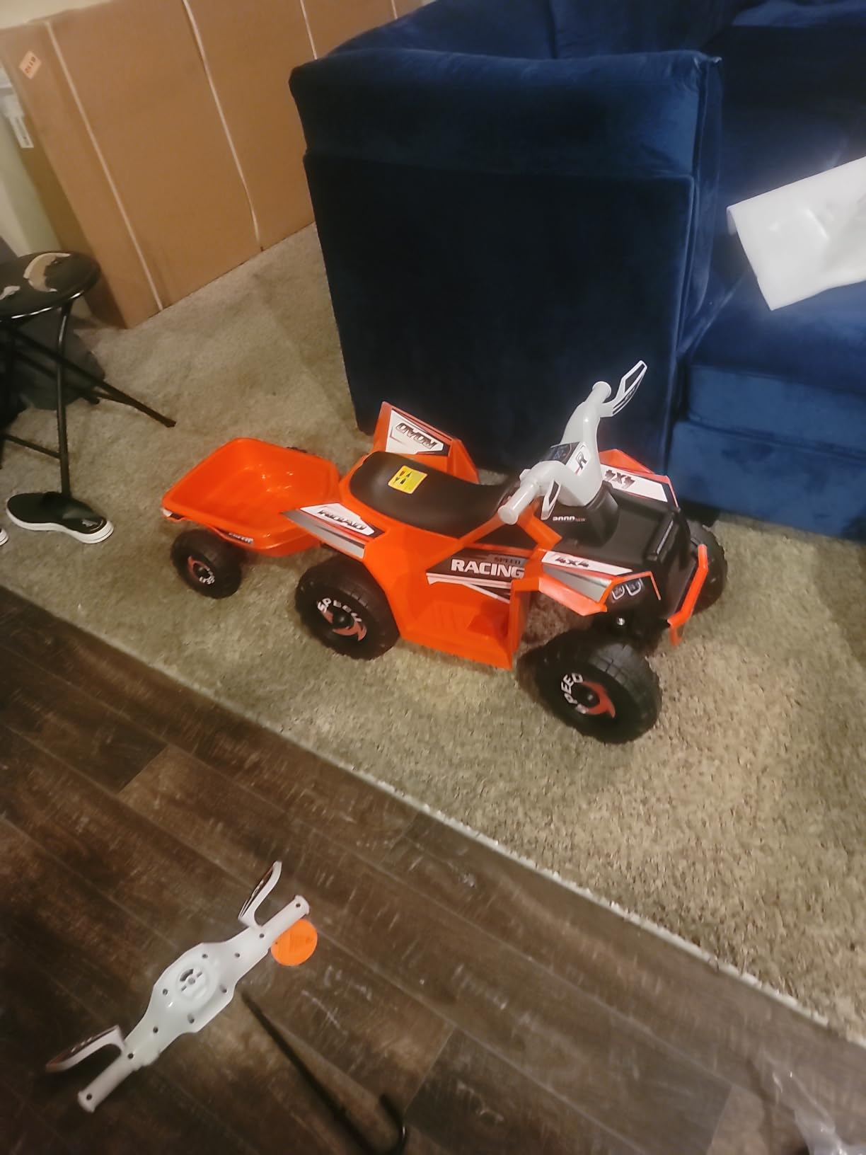 Aosom Kids ATV Quad Car with Back Trailer for Ages 18-36 Months 6V Red customer photo 2