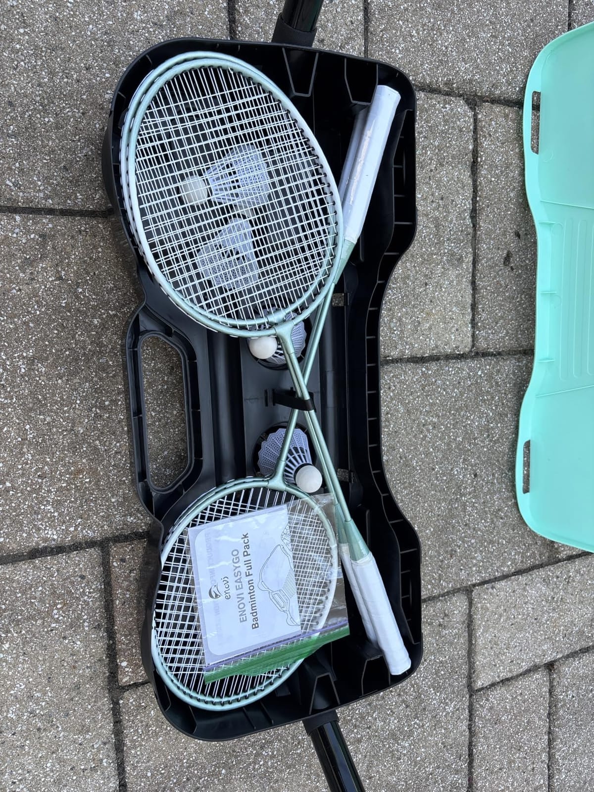 EasyGo Badminton Set with Net, 4 Rackets, 4 Shuttlecocks, Portable Storage Box, for Backyards, Outdoor Games, Yard Games customer photo 2