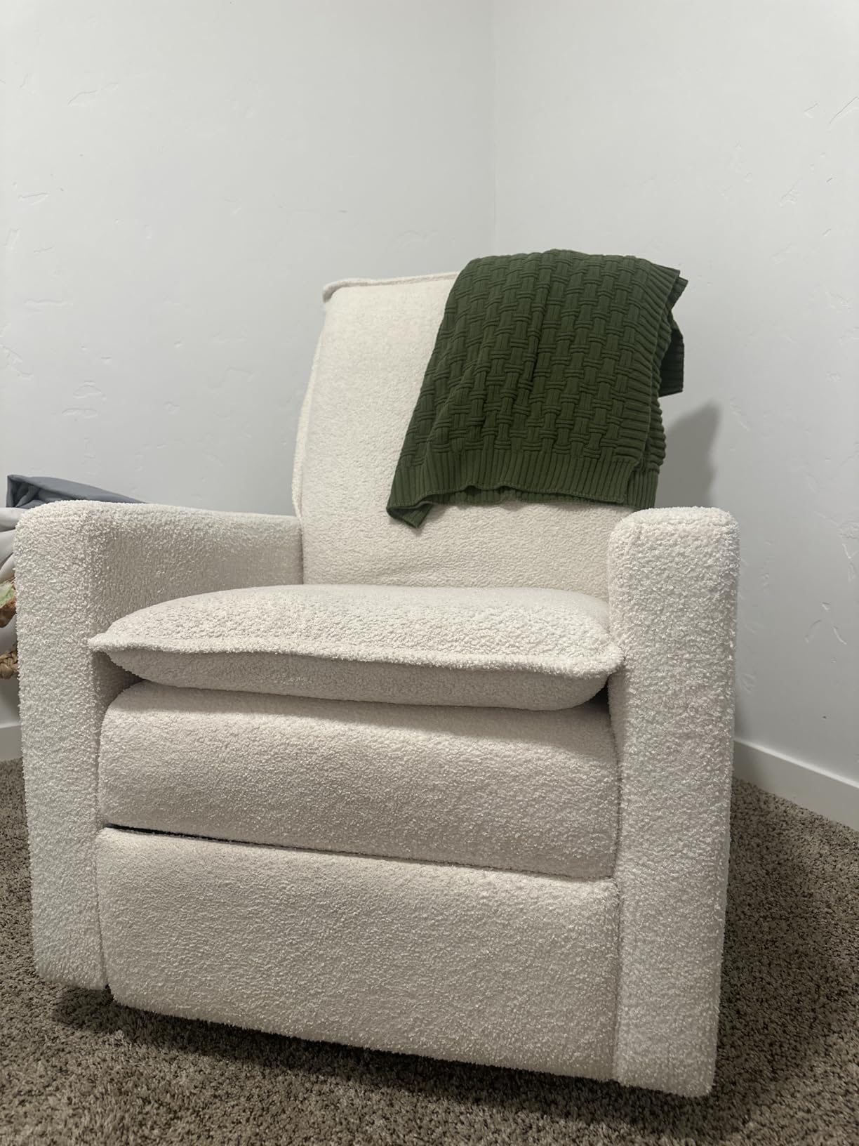 Oxford Baby Uptown Upholstered Glider Recliner Rocking Chair 360° Swivel for Nursery and Living Room - Boucle White, Green Guard Gold Certified customer photo 1