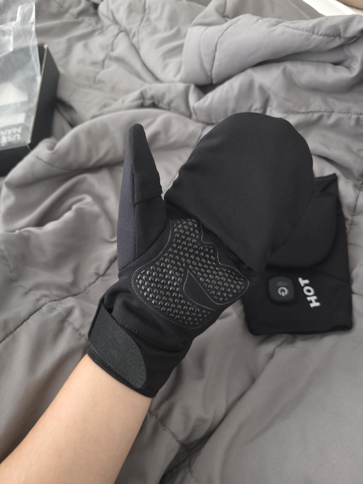 Heated Gloves for Men Women, Rechargeable Full & Half Hands Electric Gloves Heated Fingerless Touchscreen Gloves Heated Winter Hand Warmer for Work Cycling Skiing Outdoor Snow customer photo 1