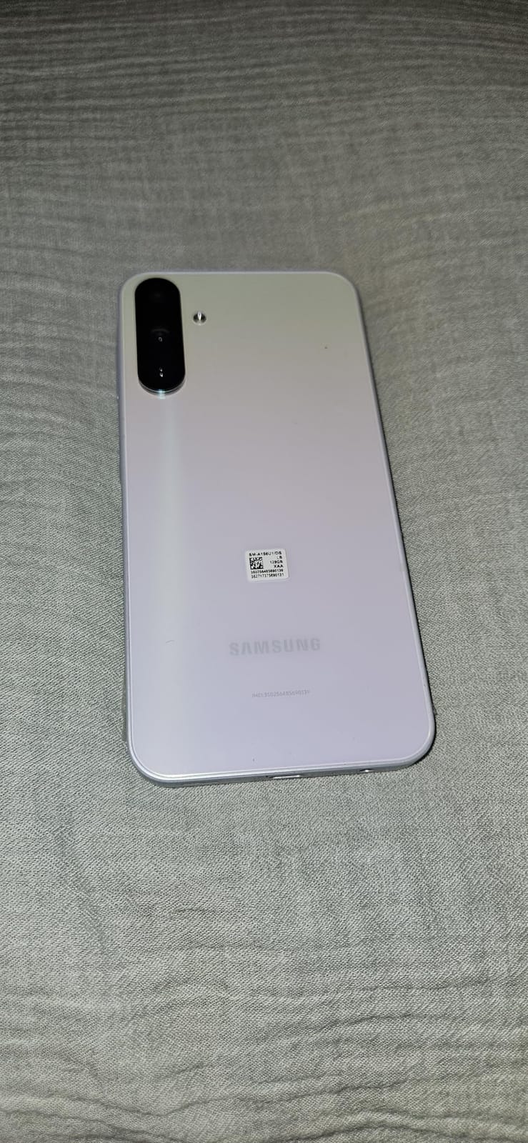 SAMSUNG Galaxy A15 5G A Series Cell Phone, 128GB Unlocked Android Smartphone, AMOLED Display, Expandable Storage, Knox Security, Super Fast Charging, Hi-Res Camera, US Version, 2024, Blue Black customer photo 2