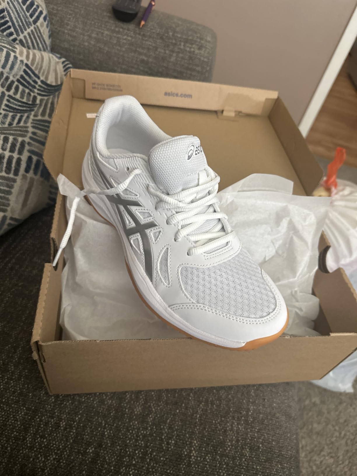 ASICS Women's Upcourt 6 Volleyball Shoes customer photo 2
