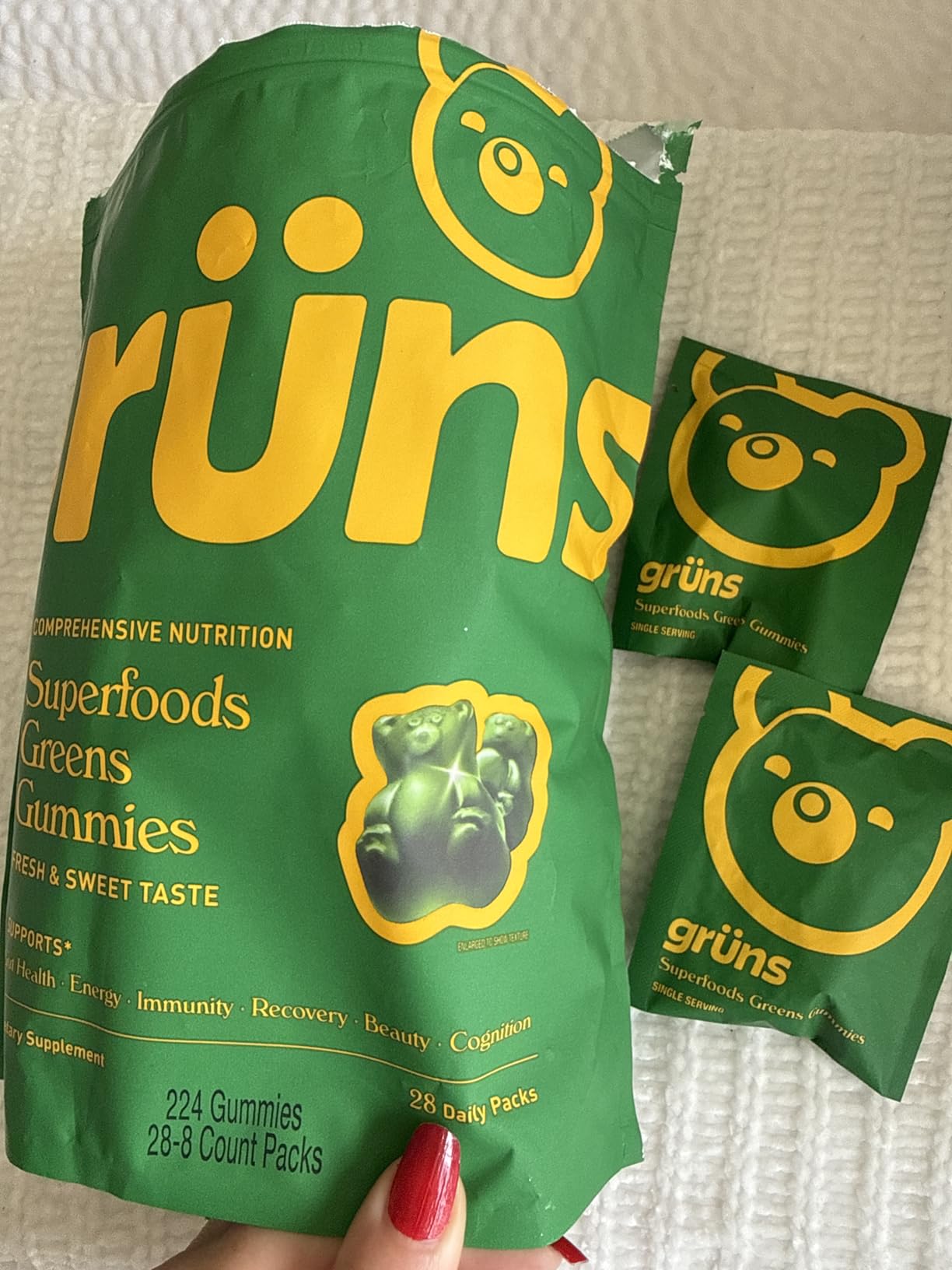 Gruns Adult Greens Gummies & Daily Multivitamin, Prebiotic Fiber, 28 ct customer photo 1