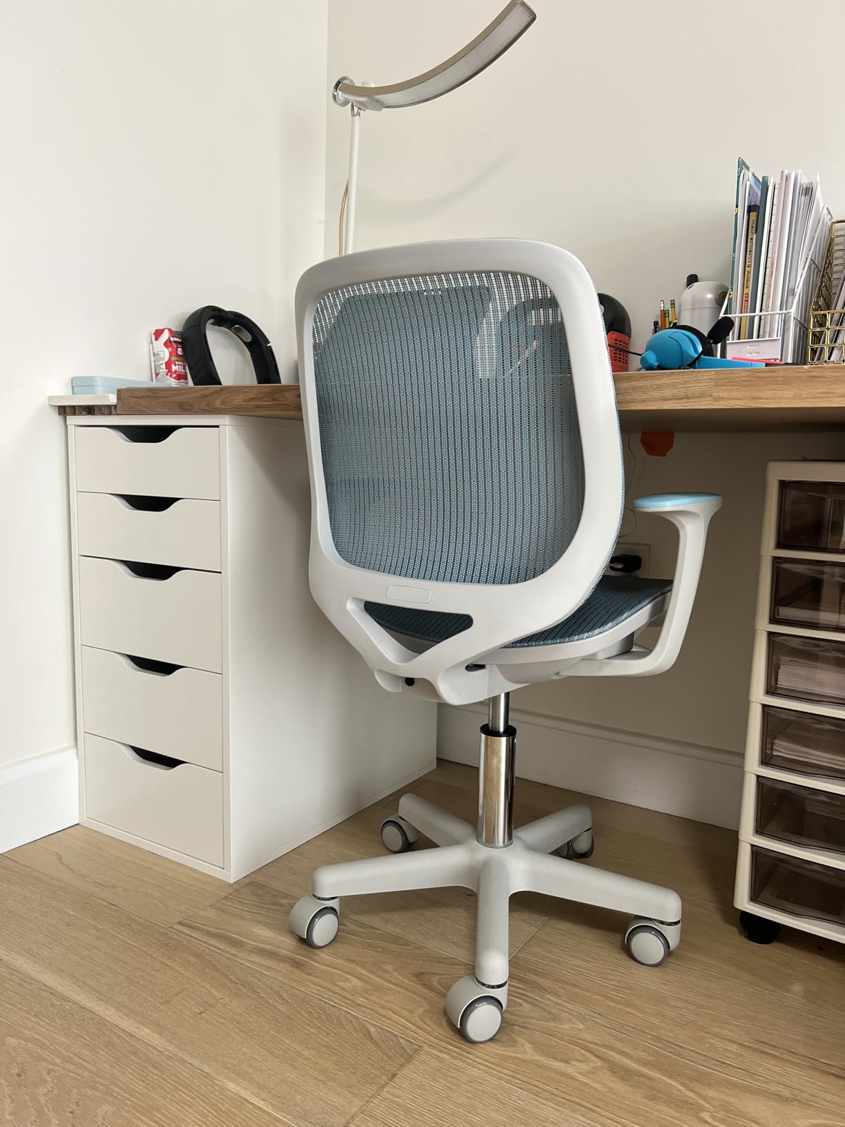 Costzon Kids Desk Chair, Height Adjustable Children Study Computer Chair with Armrests, Sit-Brake Casters, Swivel Mesh Task Chair for Boys Girls Teens Students, Kids Chair for Home, Office, School customer photo 2