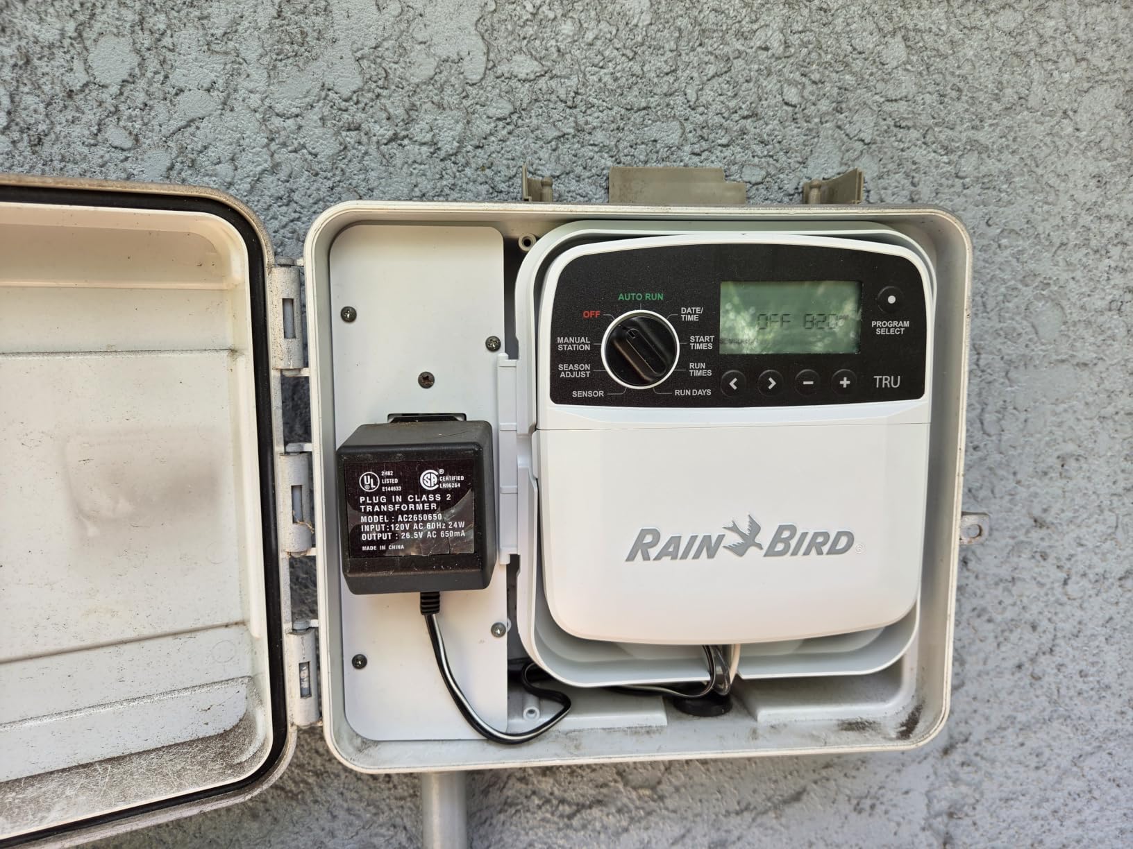 Rain Bird TRU8O Program-Based Indoor/Outdoor Irrigation Controller/Timer, WiFi Ready, 8-Zone/Station customer photo 1