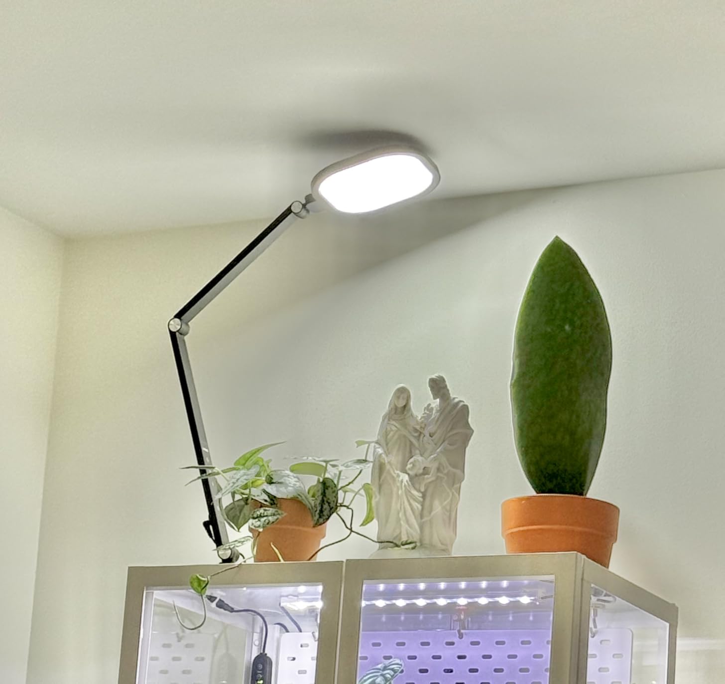 LitONES LED Desk Lamp for Home Office, Soft Edge-lit Design - Modern Style customer photo 2