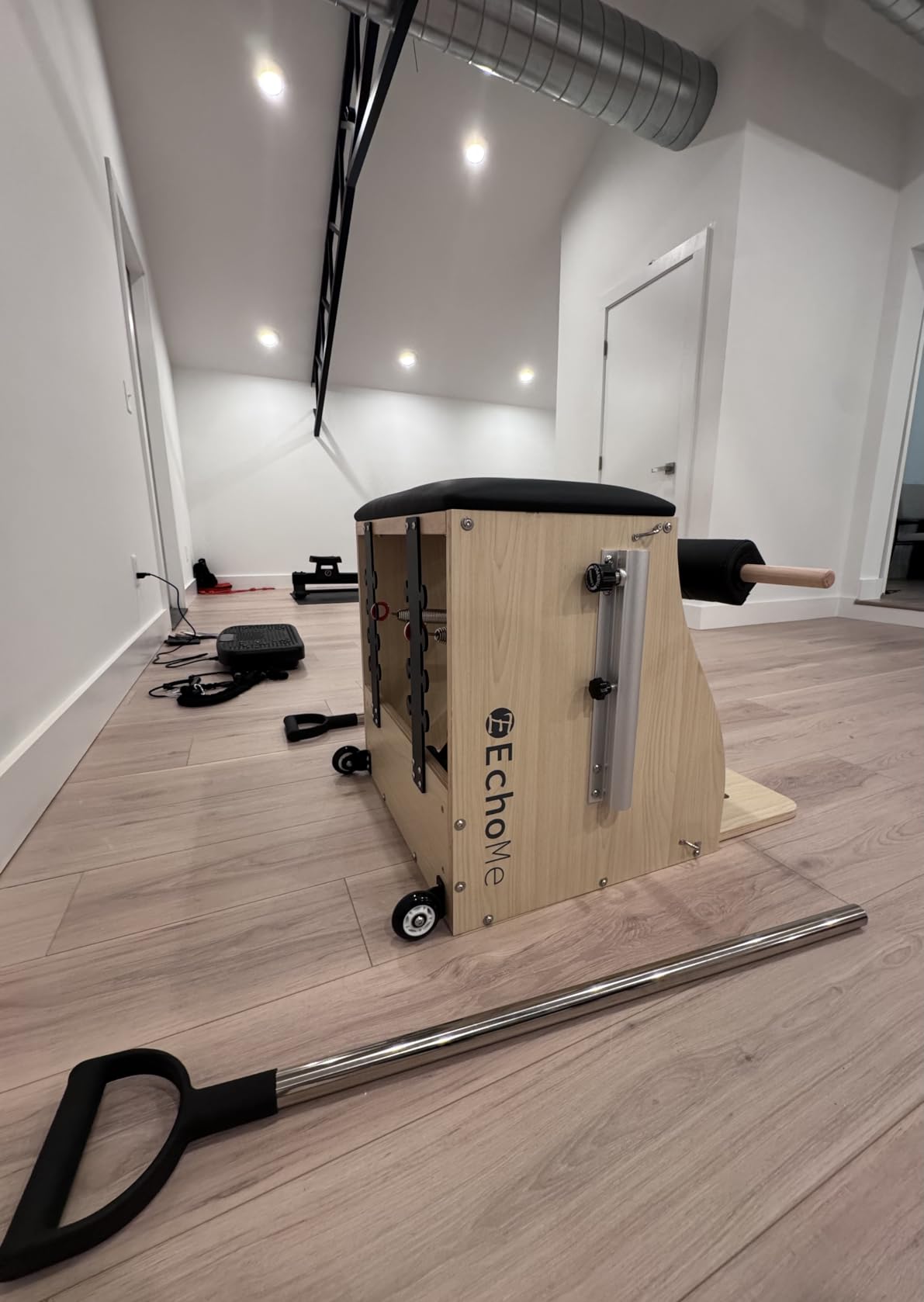 EchoMe Plates Combo Chair with Handles, Split-Pedal Stability Pilates Chair,Yoga Fitness Trainer, Pilates Reformer Machine, Pilates Equipent of Maple Wood for Home use and Studio Use customer photo 2