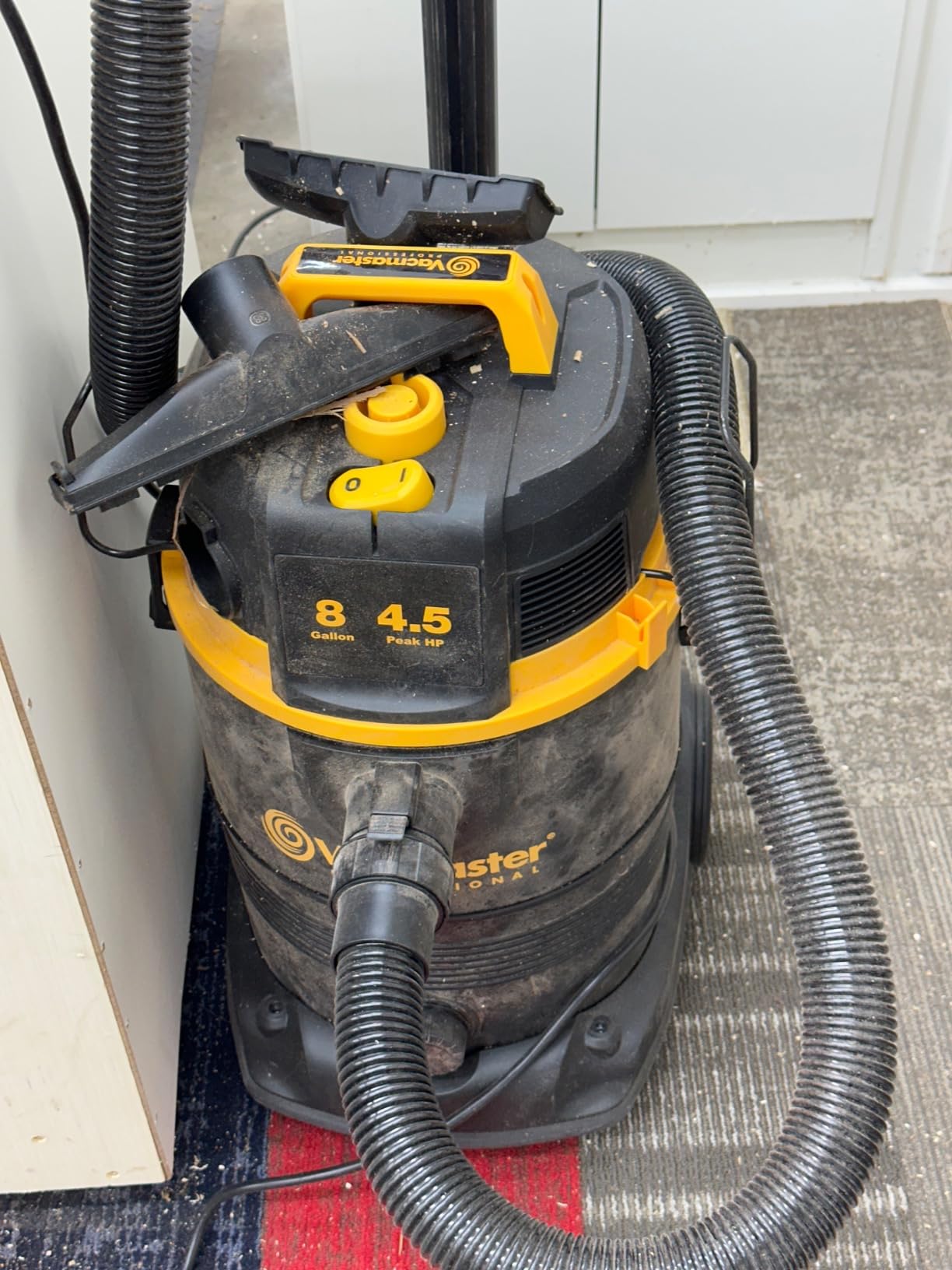 Vacmaster Professional VDK811PW 0201 8 Gal Wet/Dry Vac with Self-Cleaning Filter customer photo 1