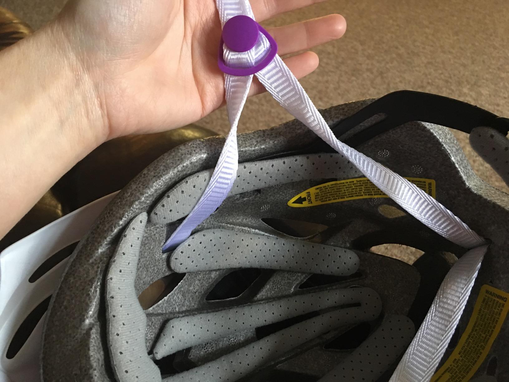 Schwinn Thrasher Helmet for Kids, Size 55-58 cm for Kids 8-14, Lightweight Microshell, Adjustable Dial & Straps, Interior Padding, Air Vents, Visor, Helmet for Boys and Girls customer photo 2