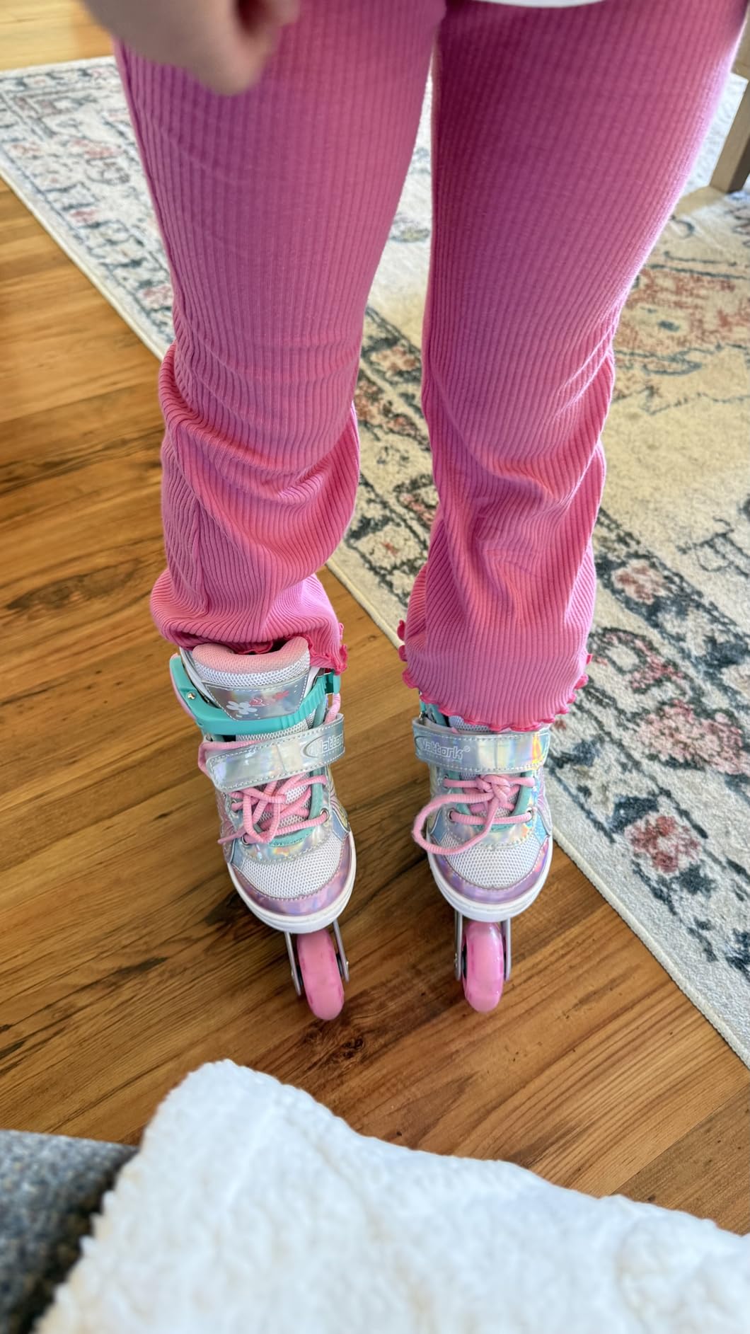Nattork Girls Inline Skates for Kids Boys, 4 Sizes Adjustable Butterfly Blades Skates with All Light up Wheels - Birthday Gift for Indoor Outdoor Sports customer photo 1