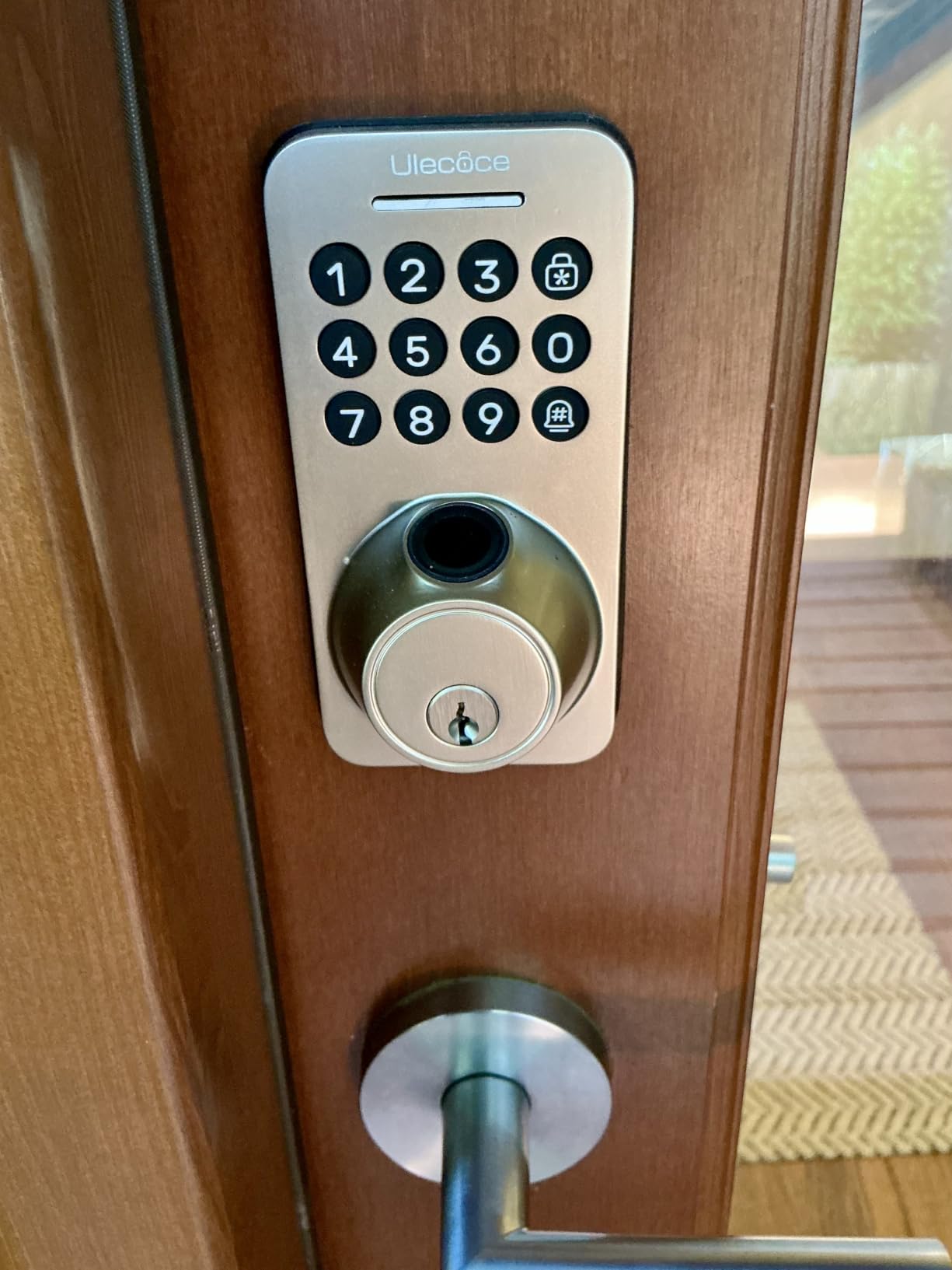 Ulecoce Fingerprint Keypad Deadbolt with Knob Set, Keyless Entry Door Lock with App Control, Door Locks for Front Door, Auto Lock＆One-Touch Lock, 100+ User Codes＆5 Keys, Easy Installation, Matte Black customer photo 2