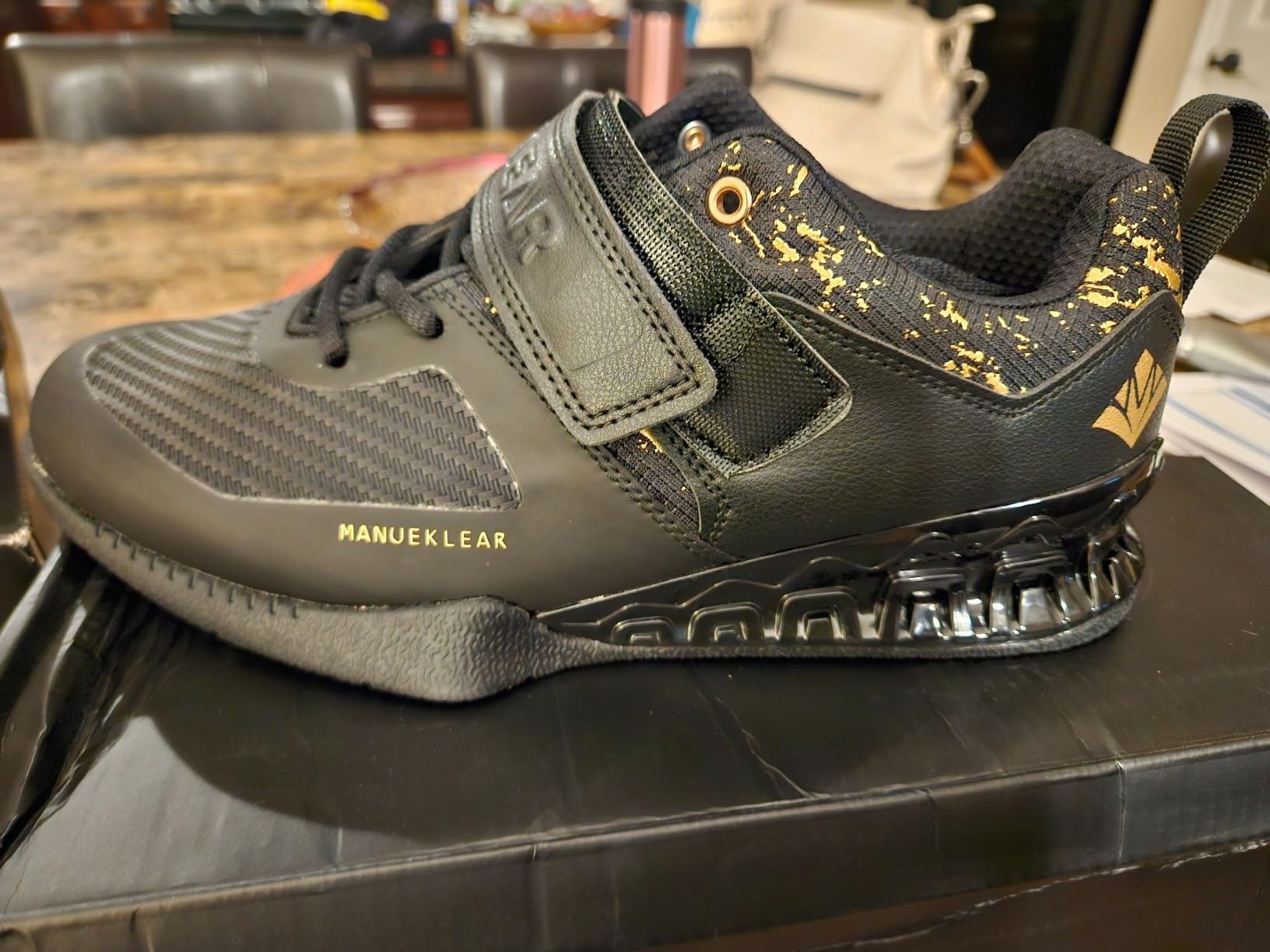 MANUEKLEAR Professional Training Squat Shoes customer photo 2