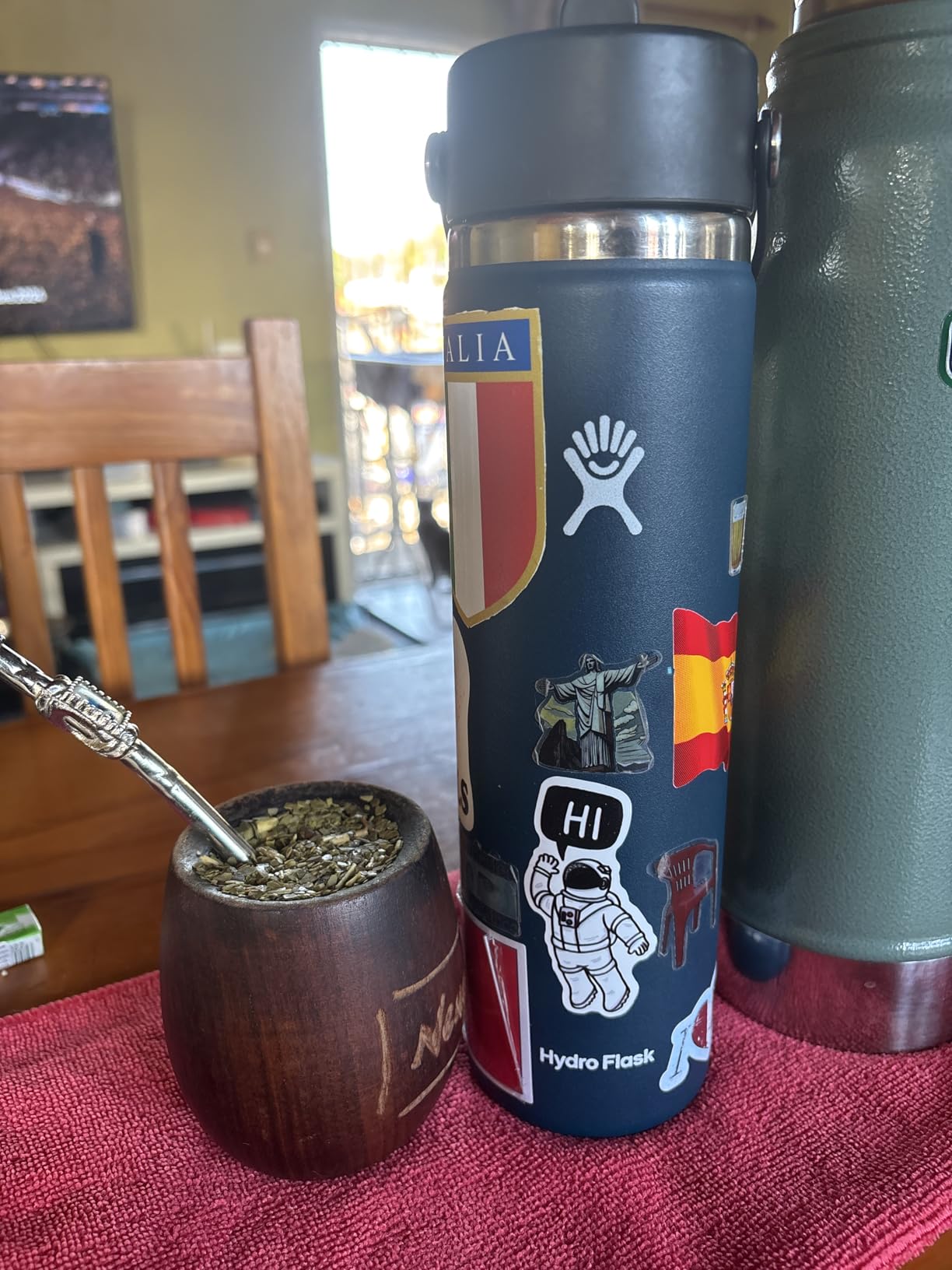 Hydro Flask Water Bottle - Insulated Stainless Steel - Wide Straw Lid, Non Spill, Leakproof in 24 Oz Ivory customer photo 1