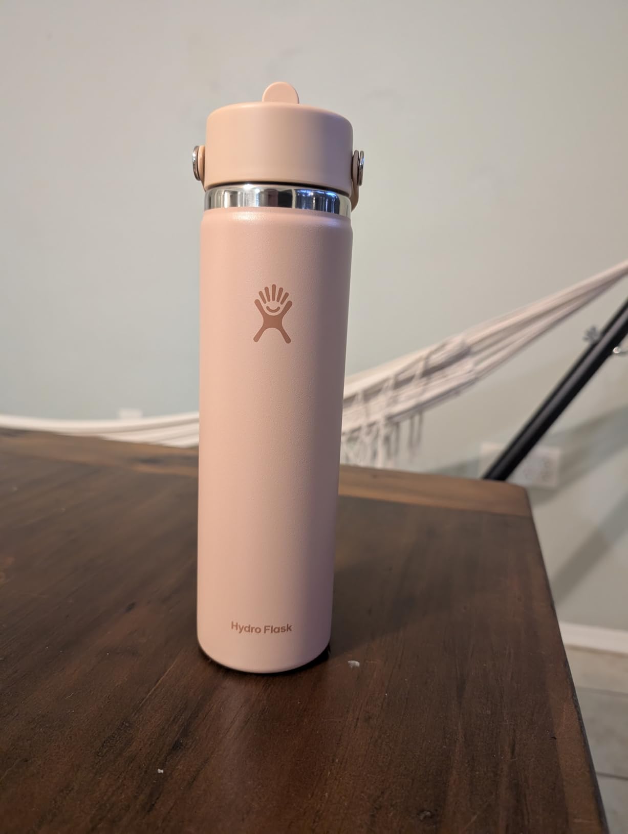 Hydro Flask Water Bottle - Insulated Stainless Steel - Wide Straw Lid, Non Spill, Leakproof in 24 Oz Ivory customer photo 2