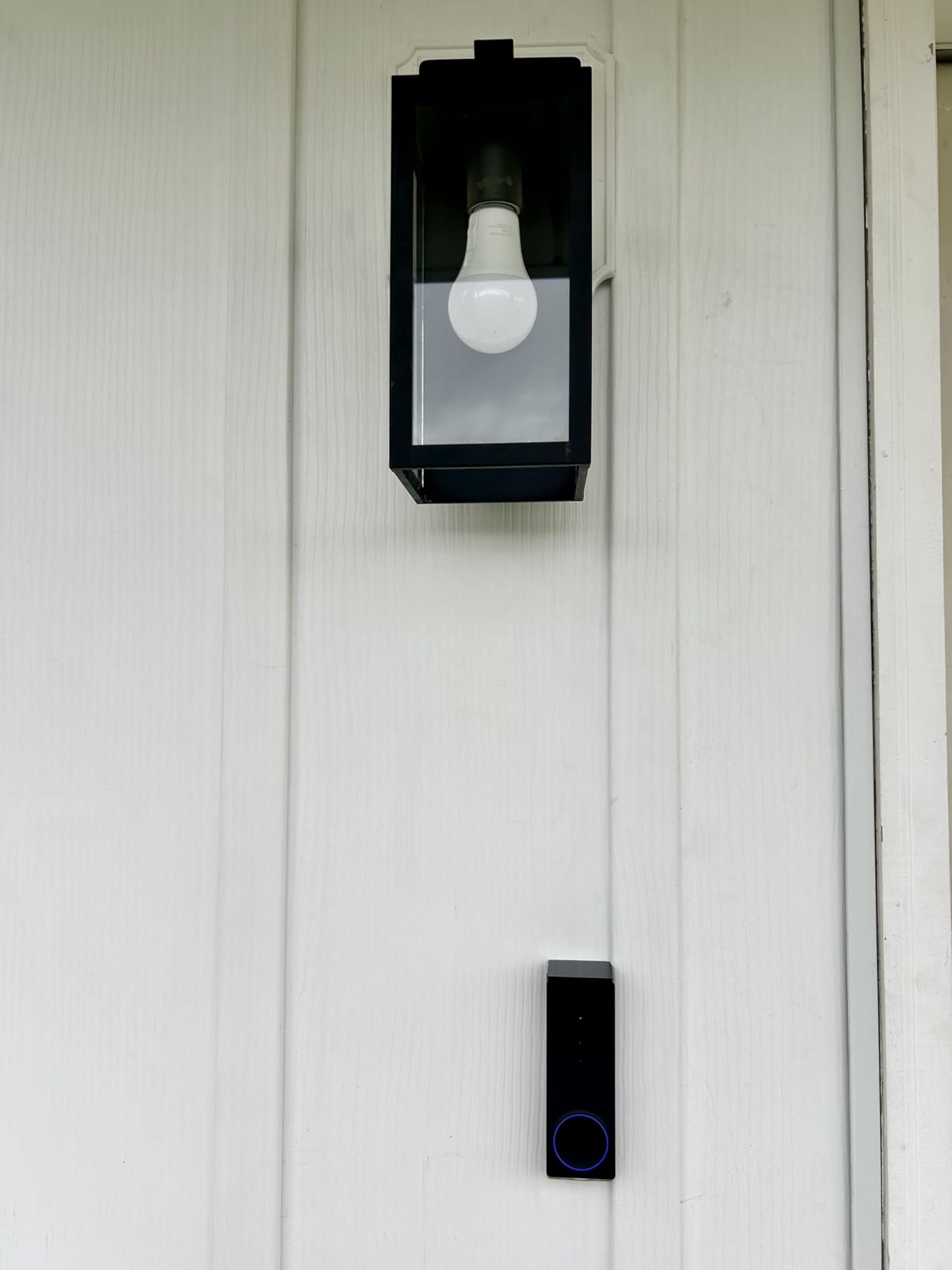 WYZE Wireless Duo Cam Doorbell Camera Video Doorbell w Wi-Fi Chime, 2K HD customer photo 1