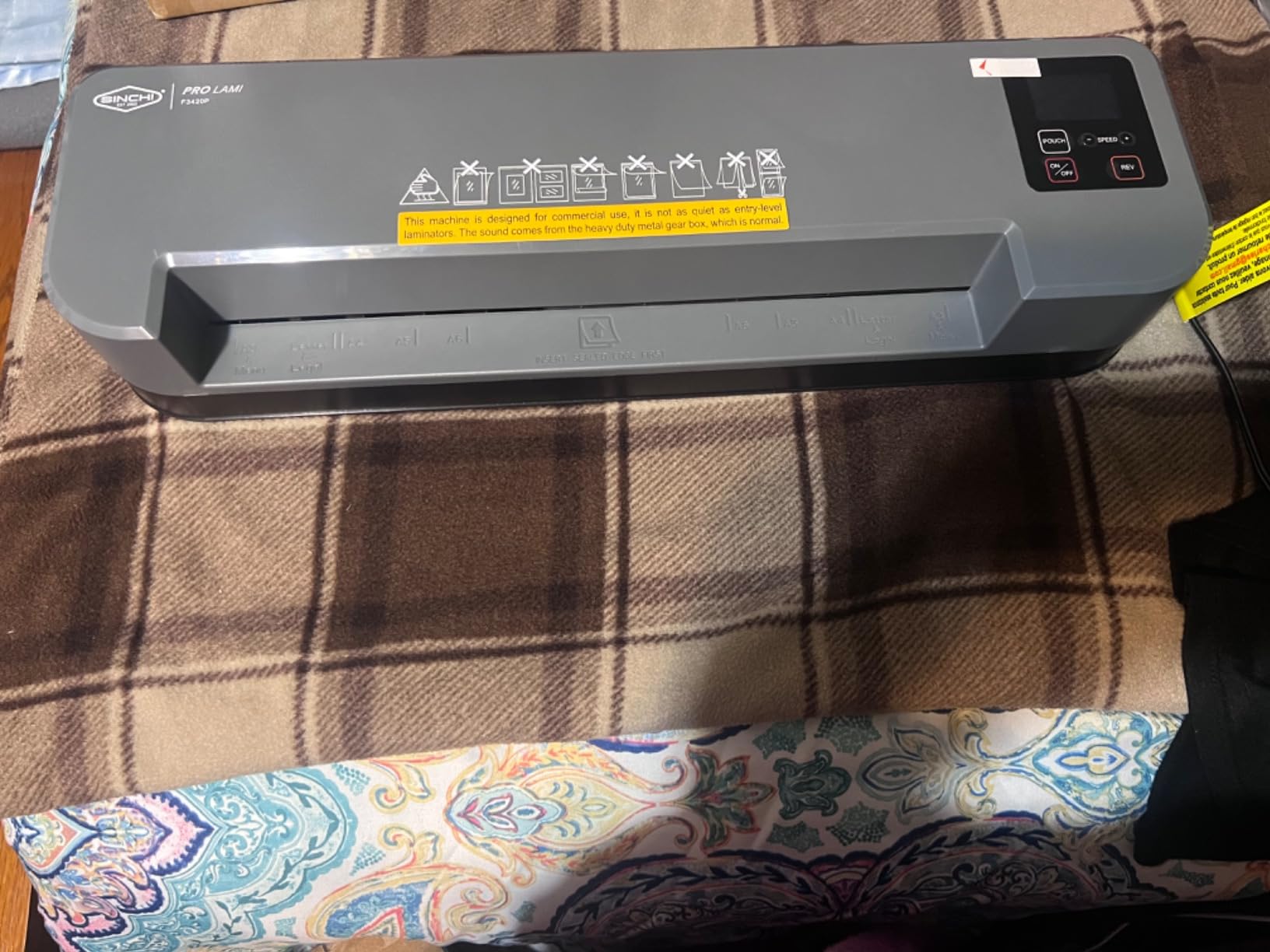SINCHI 13-Inch 4-Roller Thermal Laminator & Foil Applicator w/LCD Display, 30s Warm-Up, 16s/Sheet, Supports 3-10 Mil, Micro-Adjust for Smoother Results, Commercial-Grade for Busy Offices, DIY Crafts customer photo 2