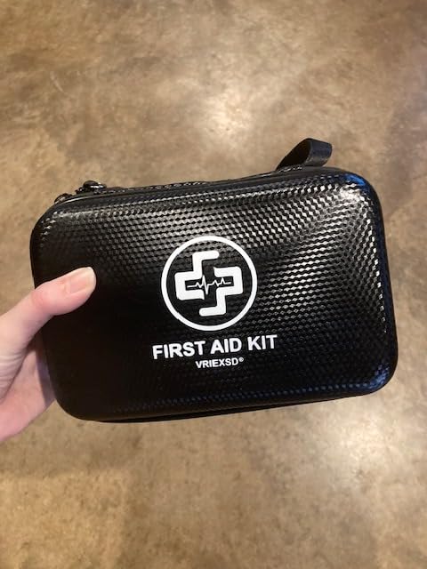 VRIEXSD Premium 320-Piece First Aid Kit, Waterproof EVA Hard Shell Case,Red customer photo 1