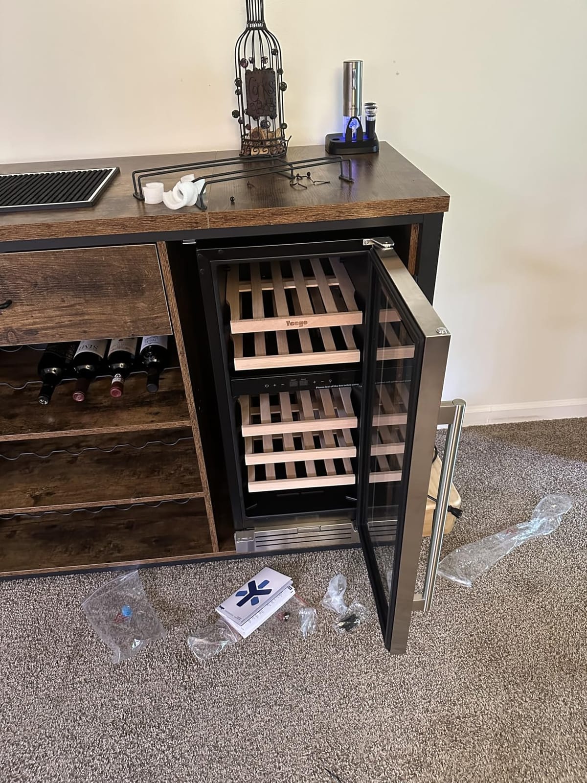 Yeego 24 Inch Wine and Beverage Refrigerator with 60 Can and 20 Bottle customer photo 1