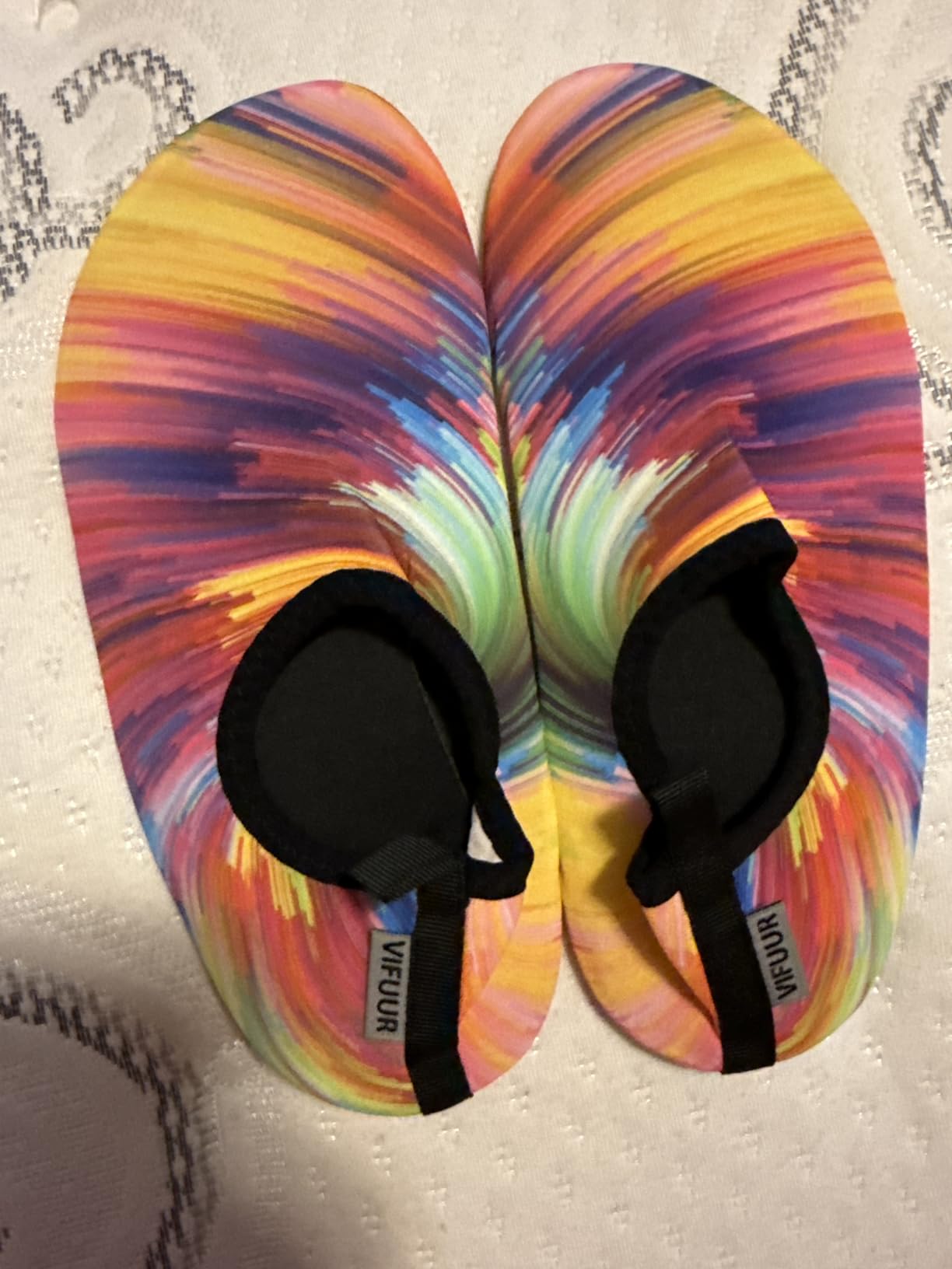 VIFUUR Water Shoes for Men Women Barefoot Quick Dry Aqua Socks Slip On customer photo 2