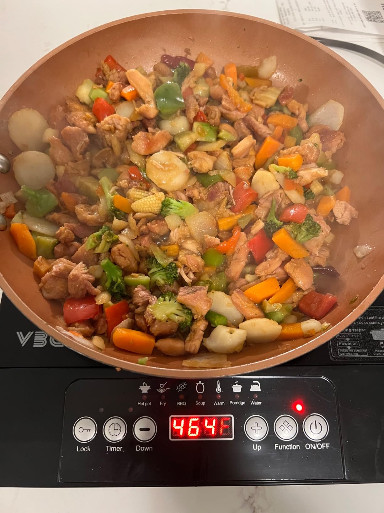 VBGK Single Burner Induction Cooktop,1800W Portable Induction Cooktop,110V Hot Plate with LCD Sensor Touch, 7 Temp Levels up to 518°F, Safety Lock, 4-Hour Timer, 9 Heat-Resistant Cooking customer photo 1