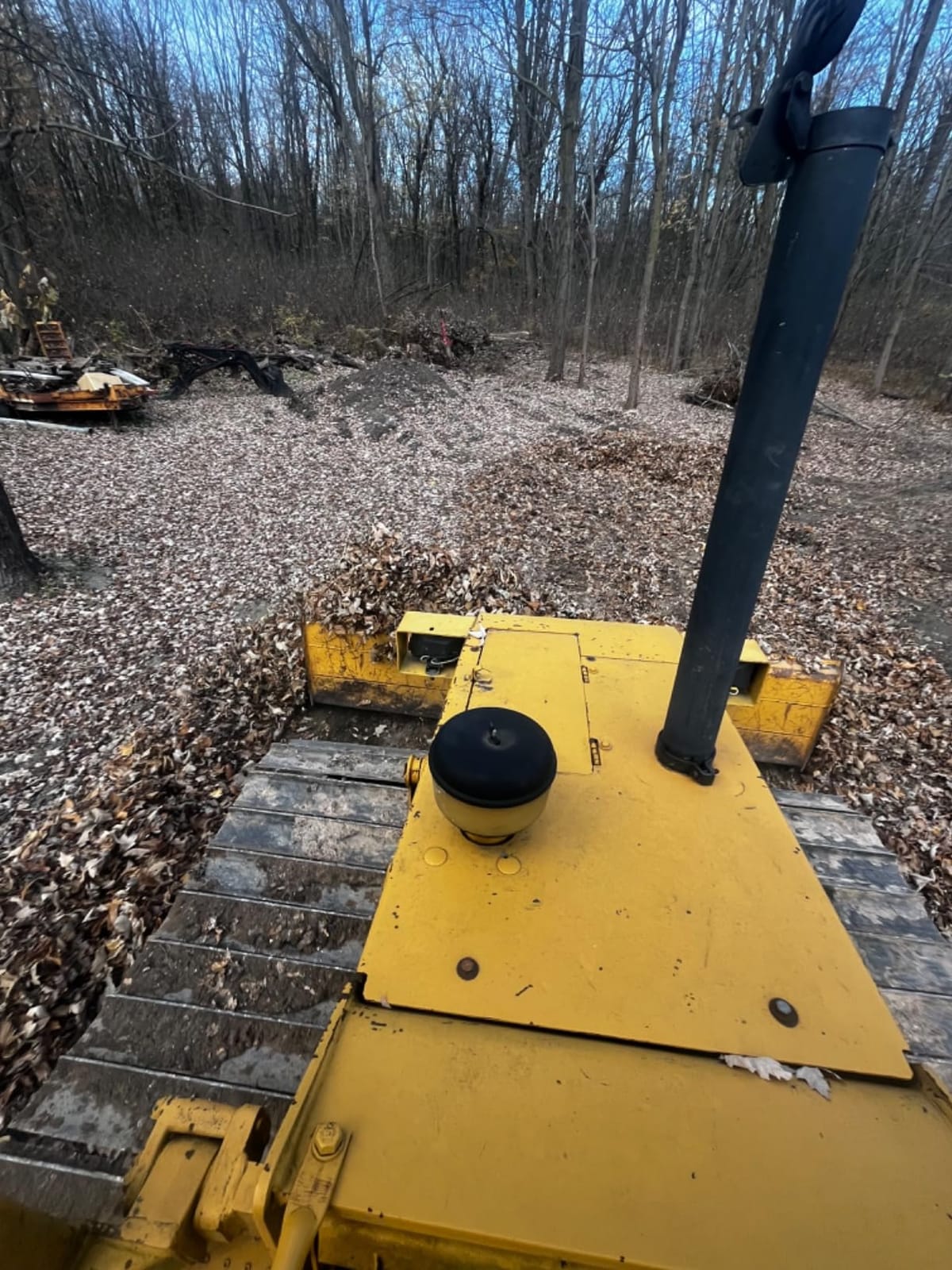 VEVOR 63CC Gas Backpack Leaf Blower, 2-Cycle 1110CFM 220MPH customer photo 2