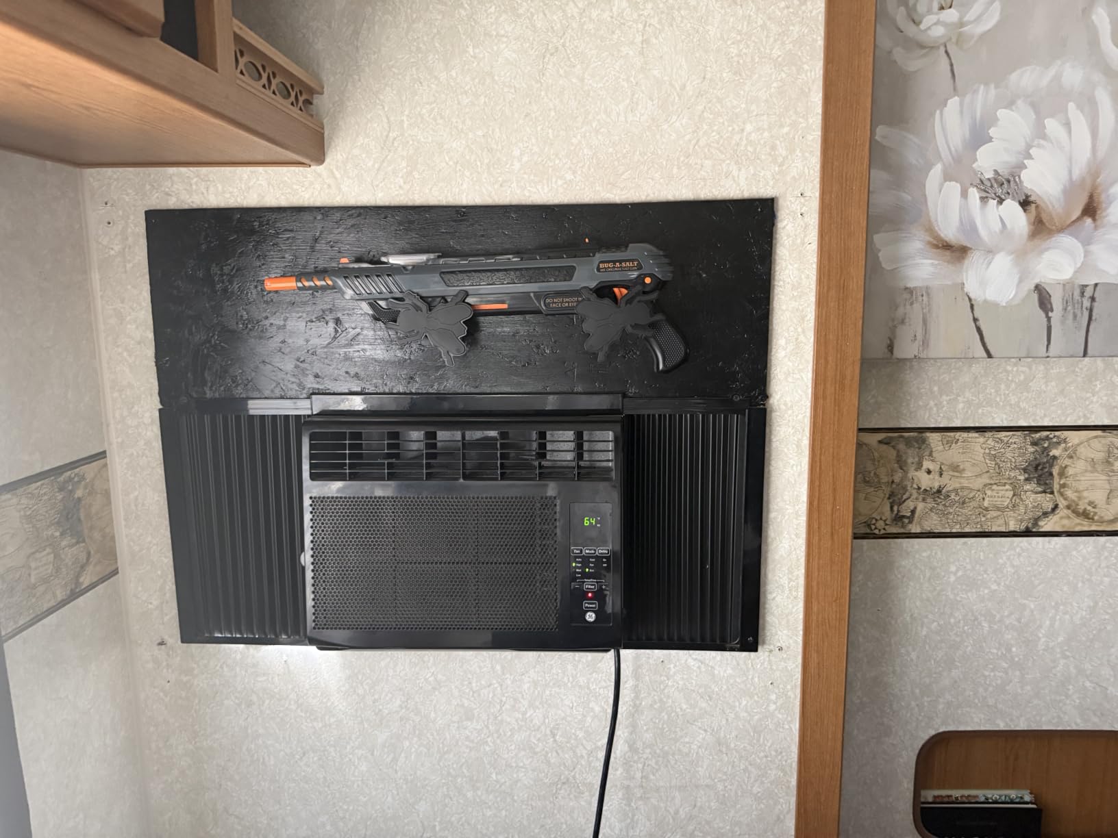 GE 6,000 BTU Electronic Window Air Conditioner, Cools Rooms up to 250 sq ft, Digital Controls with Remote, Energy Saver Mode, 24Hr Timer, Easy Install Kit Included, White customer photo 2