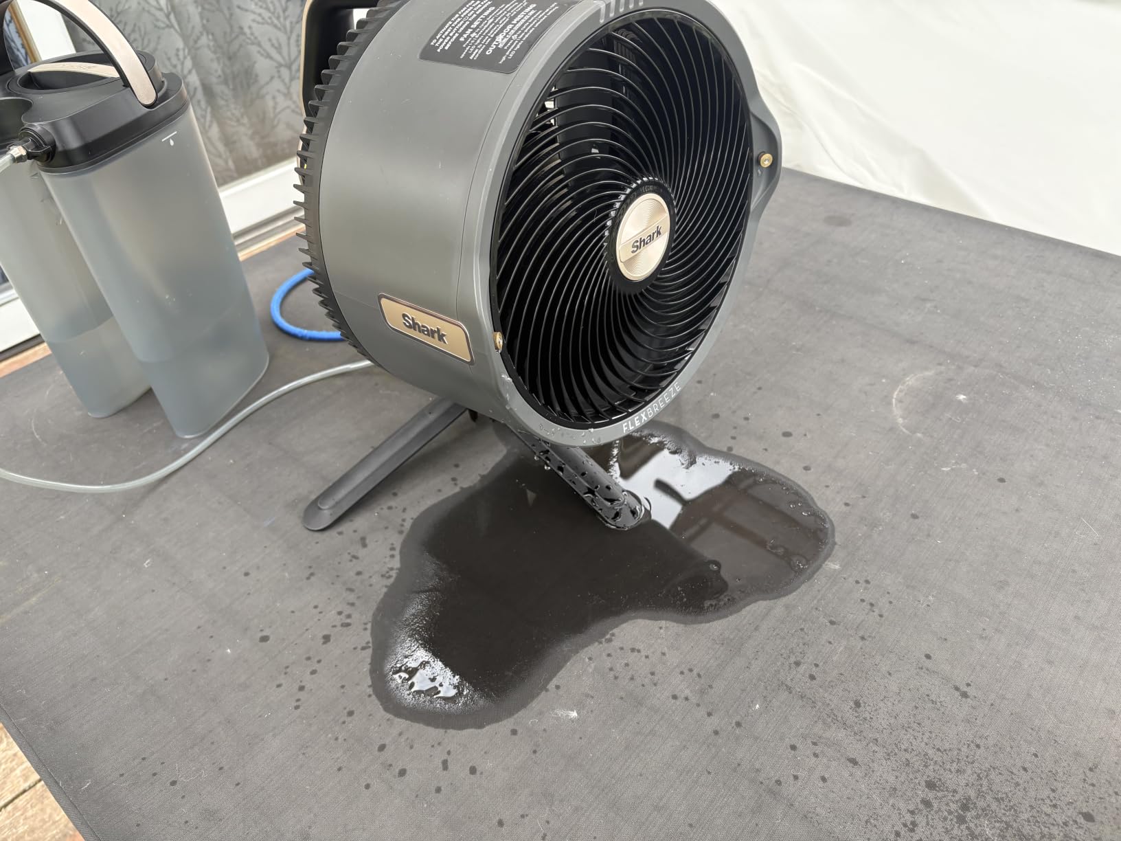 Shark FlexBreeze Pro Mist 2-in-1 Fan with Integrated Mist, Charcoal, FA302 customer photo 1