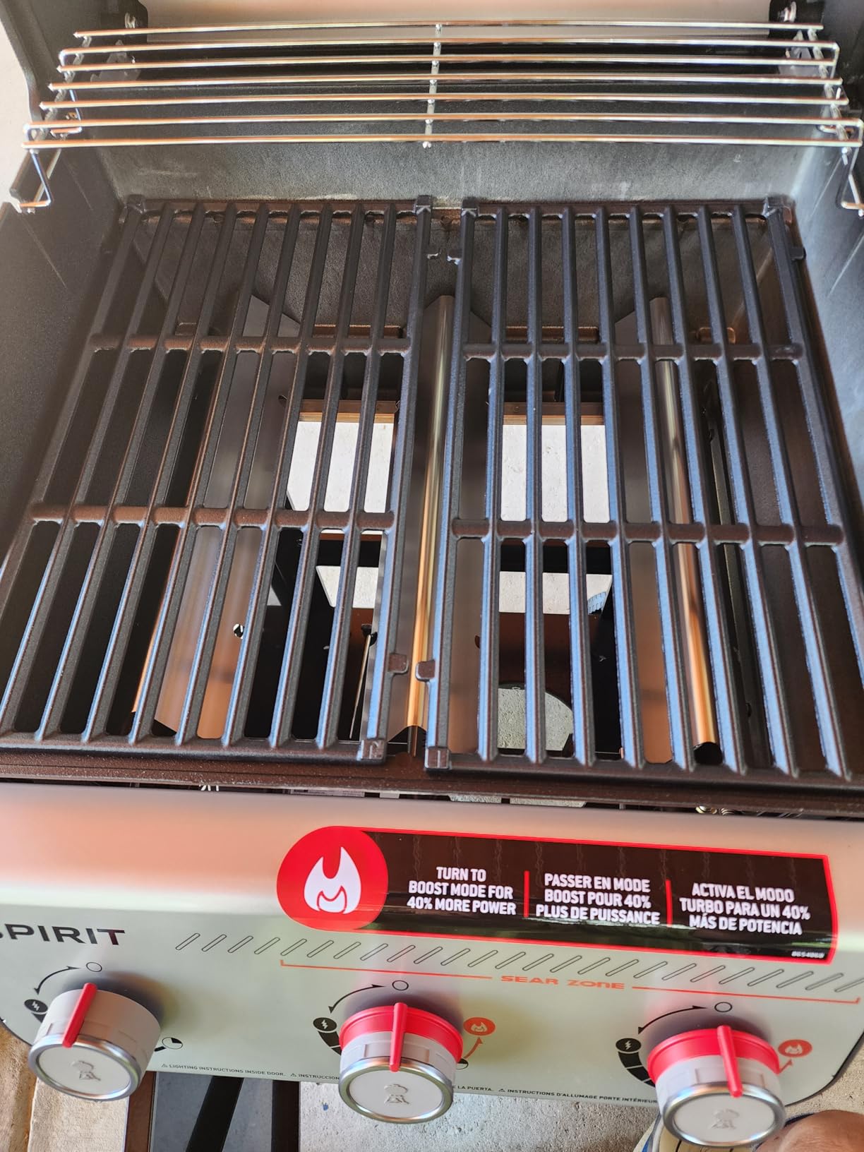 Weber® Spirit® E-325 Gas Grill, Outdoor Cooking, Small Propane Grill, Black customer photo 2