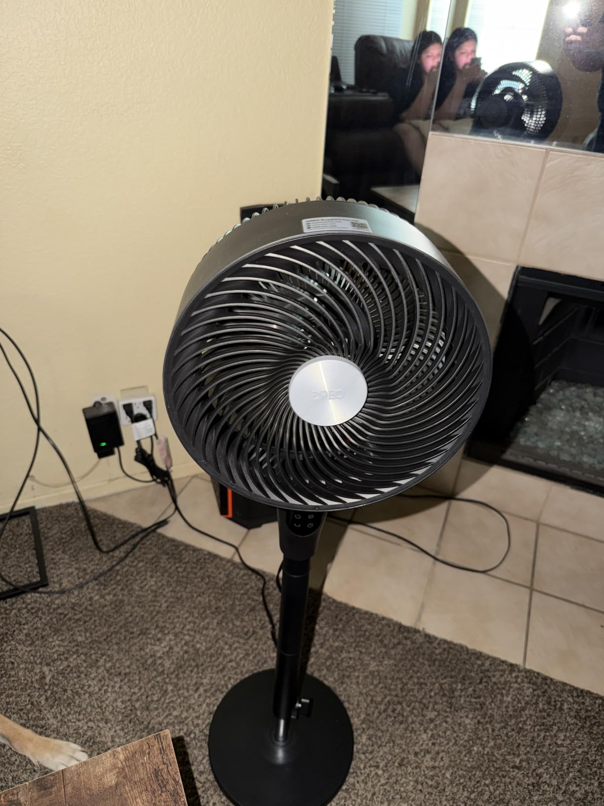 DREO Fan for Bedroom, 2026 Upgraded, 90ft Airflow, Quiet Fan, 90° Oscillating Standing Fan for Whole Room, DC Motor, 8+H Speeds, 3 Modes, 38-42'' Adjustable Height, 8H Timer, 105° Manual Vertical customer photo 1