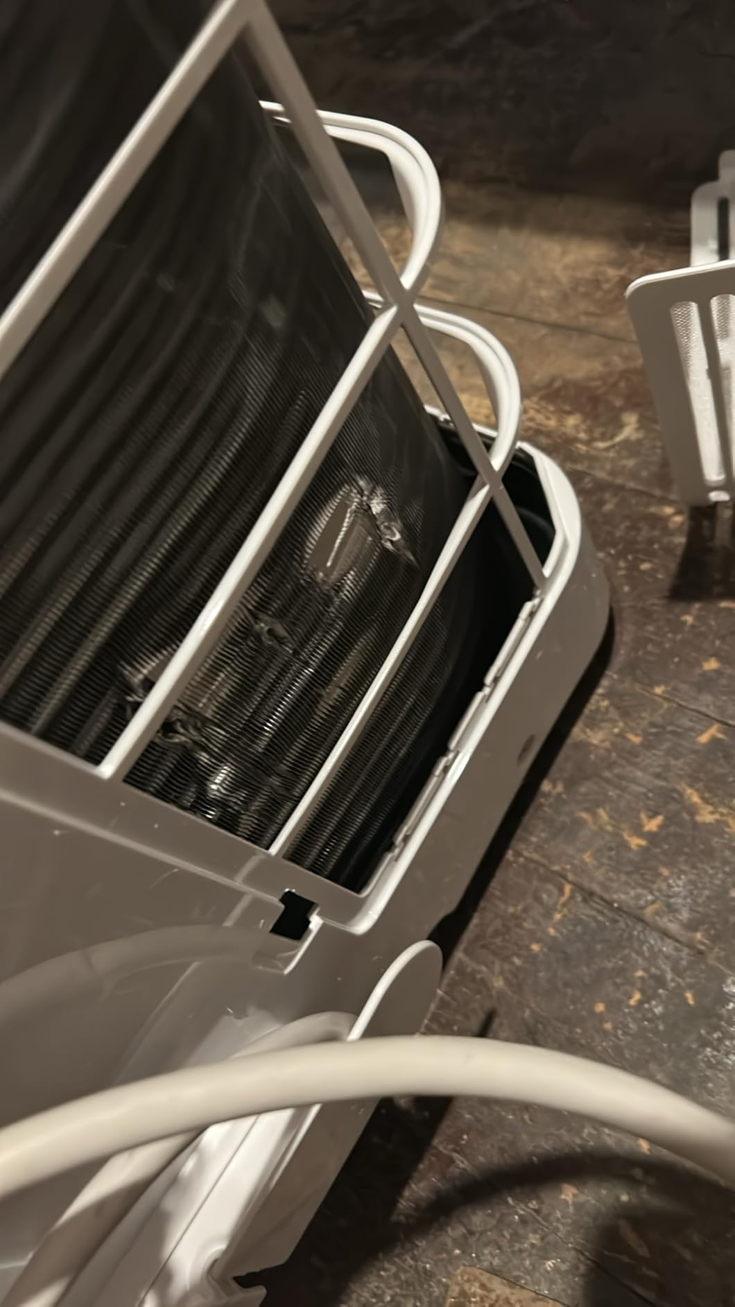 Midea 14,000 BTU Portable Air Conditioner with Heat, Cools up to 450 Sq. Ft customer photo 1