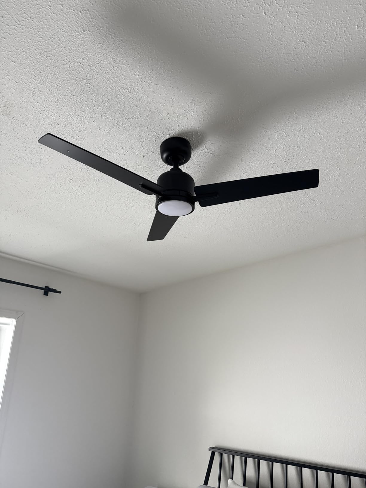 Modern 42 Inch Ceiling Fans with Lights and Remote, Bedroom Living Room Office, Flush Mount, 18W 6CCT Dimmable, Dual Color 3 Blades 6 Speed Reversible Quiet DC Motor, Black/Wood Grain customer photo 1