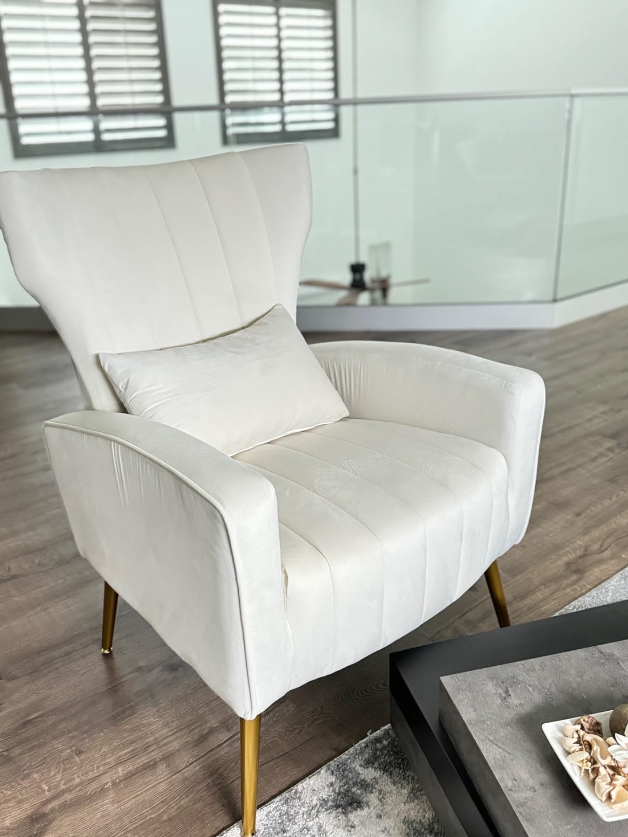 Nebuaegis Velvet Accent Chair Wingback for Living Room, High Back Arm Chair with Golden Legs Lumbar Pillow, Upholstered Single Sofa Bedroom Light Grey customer photo 1