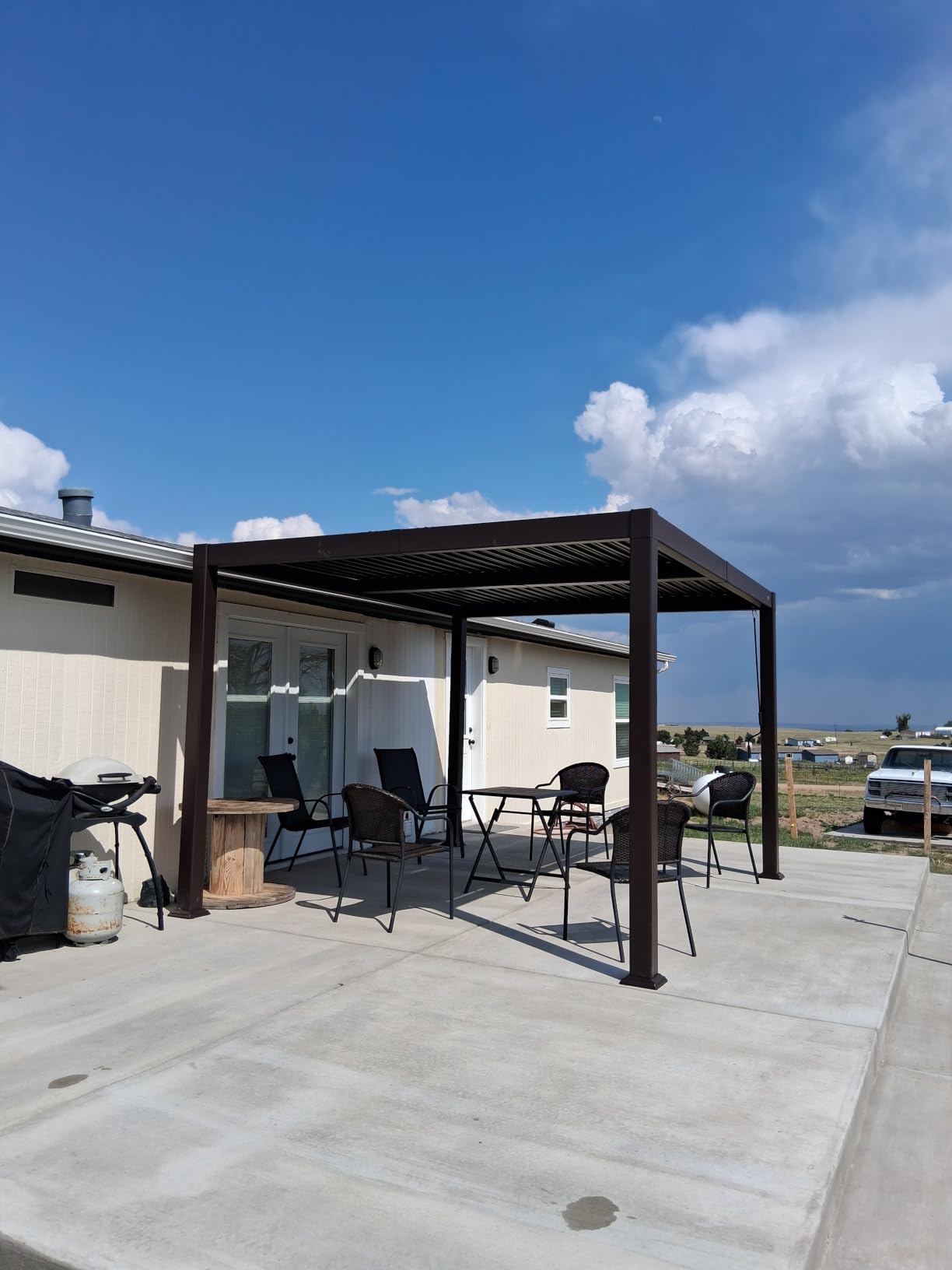 PURPLE LEAF Outdoor Louvered Pergola 10' x 16' Patio Aluminum Gazebo Bronze customer photo 2