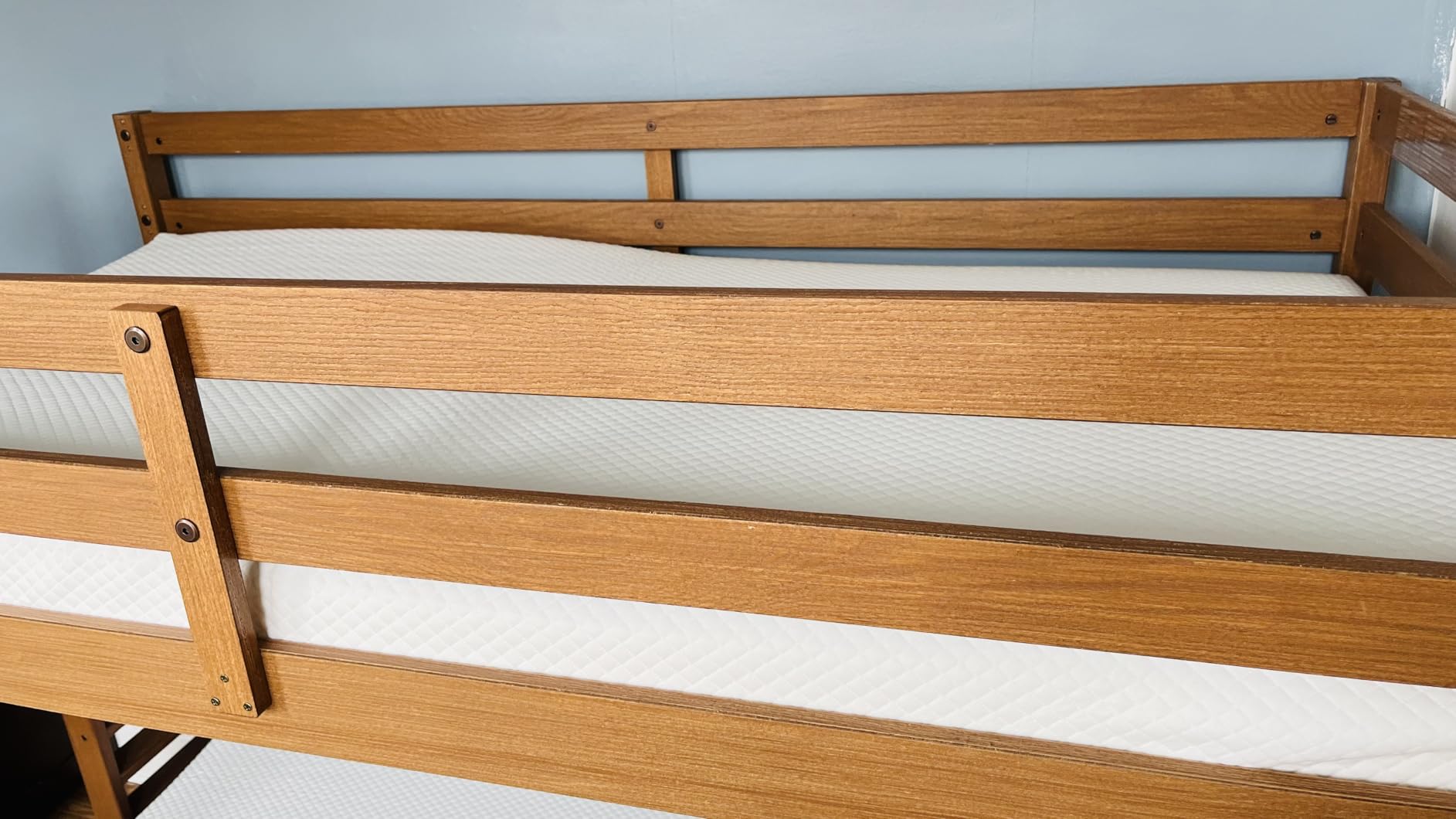 Grain & Grove Bear Twin Over Twin Bunk Bed, Oak Embossed Pecan customer photo 1