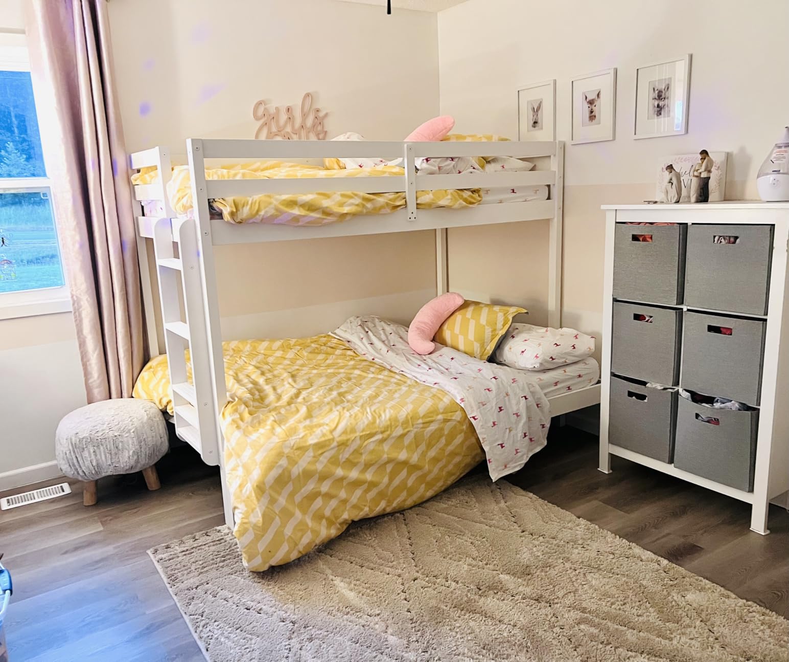 Grain & Grove Bear Twin Over Twin Bunk Bed, Oak Embossed Pecan customer photo 2