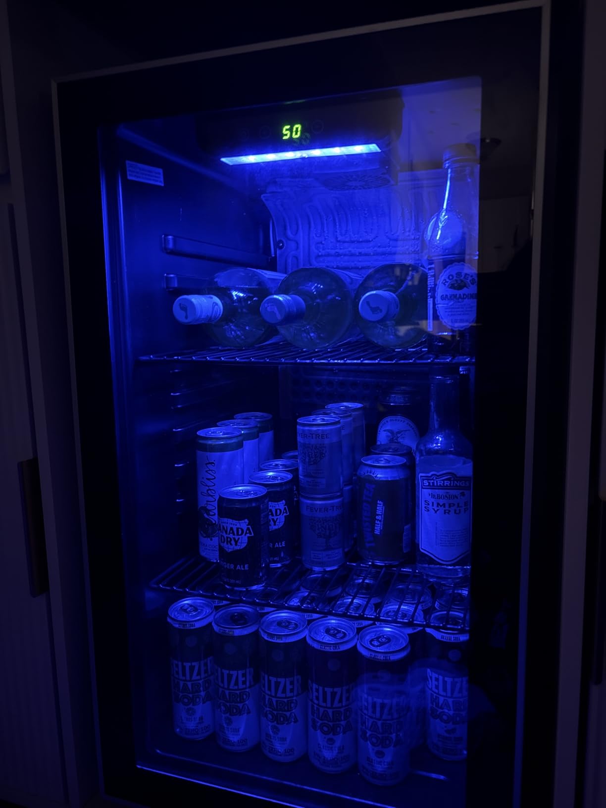 Antarctic Star 0.9Cu. Ft. Counter-top Wine Cellar Mini Fridge customer photo 1