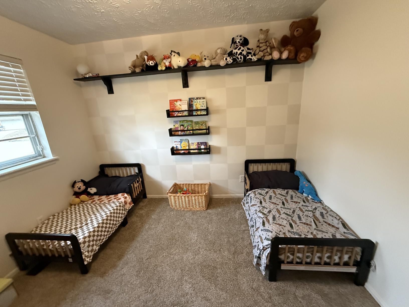 Storkcraft Pasadena Toddler Bed, Olive & Driftwood customer photo 2