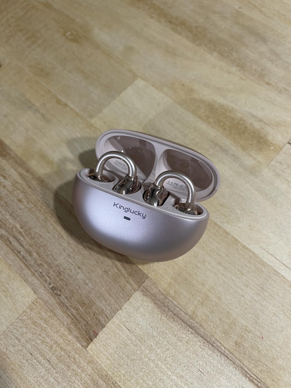 Kinglucky Upgraded Clip-On Earbuds, Open Ear Wireless Earbuds Bluetooth 6.0 customer photo 1