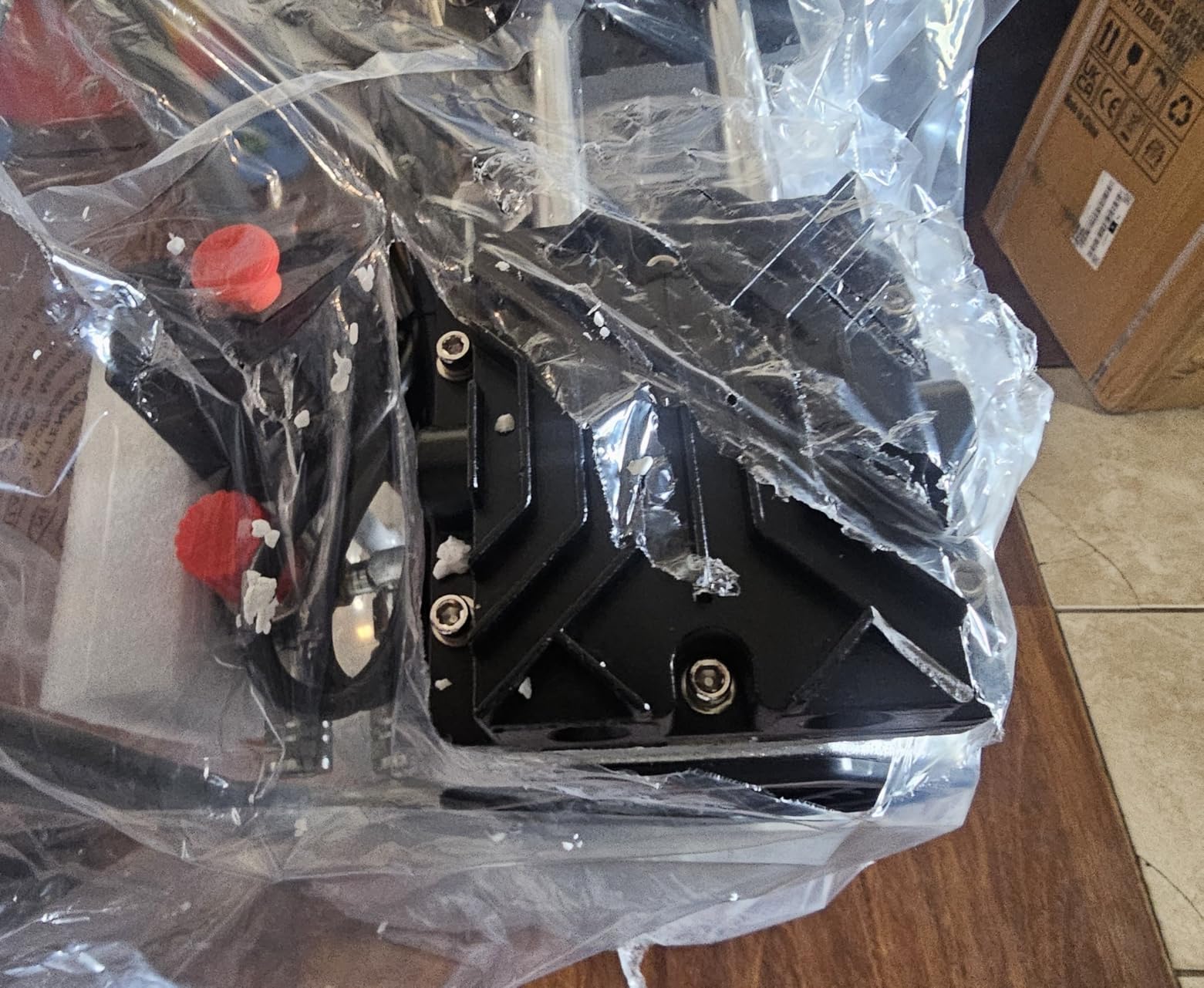 VEVOR 13-Gallon Air Compressor, 2HP, 4.6 SCFM@90PSI, Oil-Free Tank, 66dB Quiet Operation, Ideal for Tire Inflation, Woodworking, Auto Repairs, and Spray Painting (Maximum Pressure 125 PSI) customer photo 2