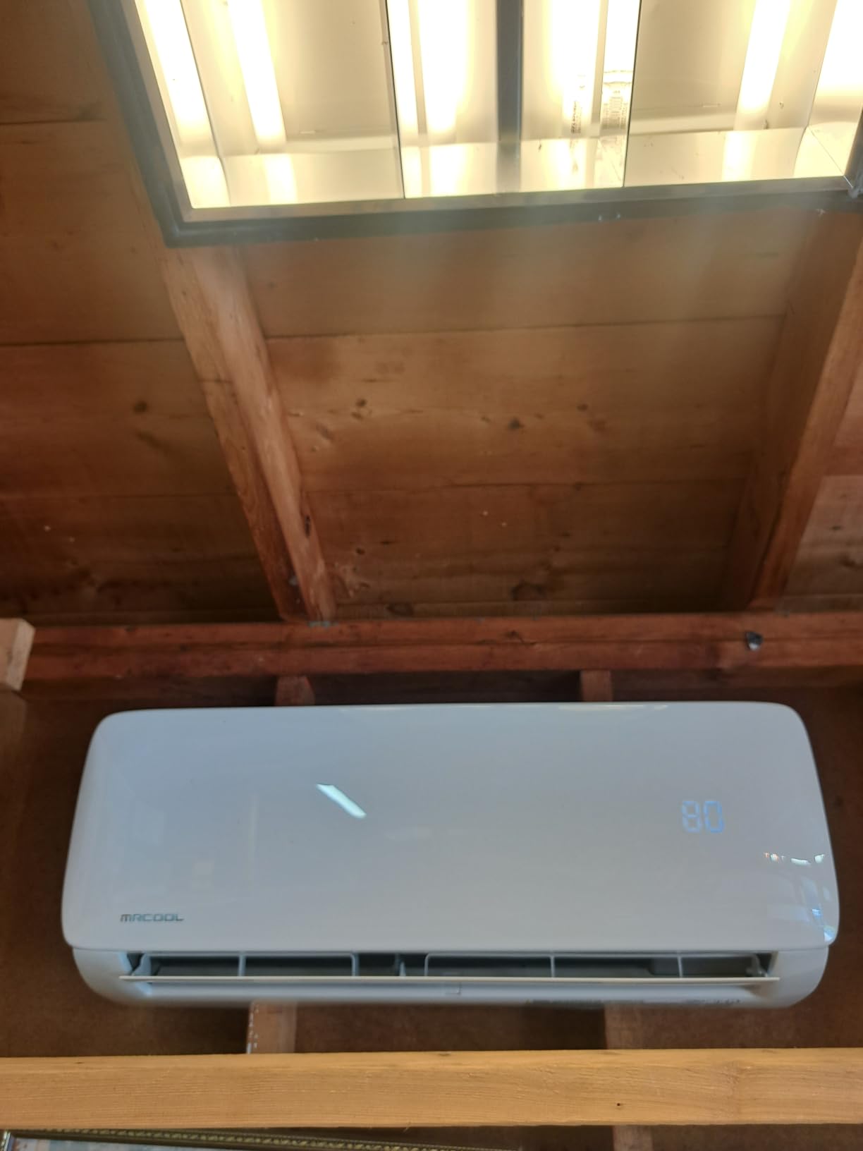 MRCOOL 9000 BTU Ductless Inverter Mini Split Air Conditioner & Heat Pump customer photo 1