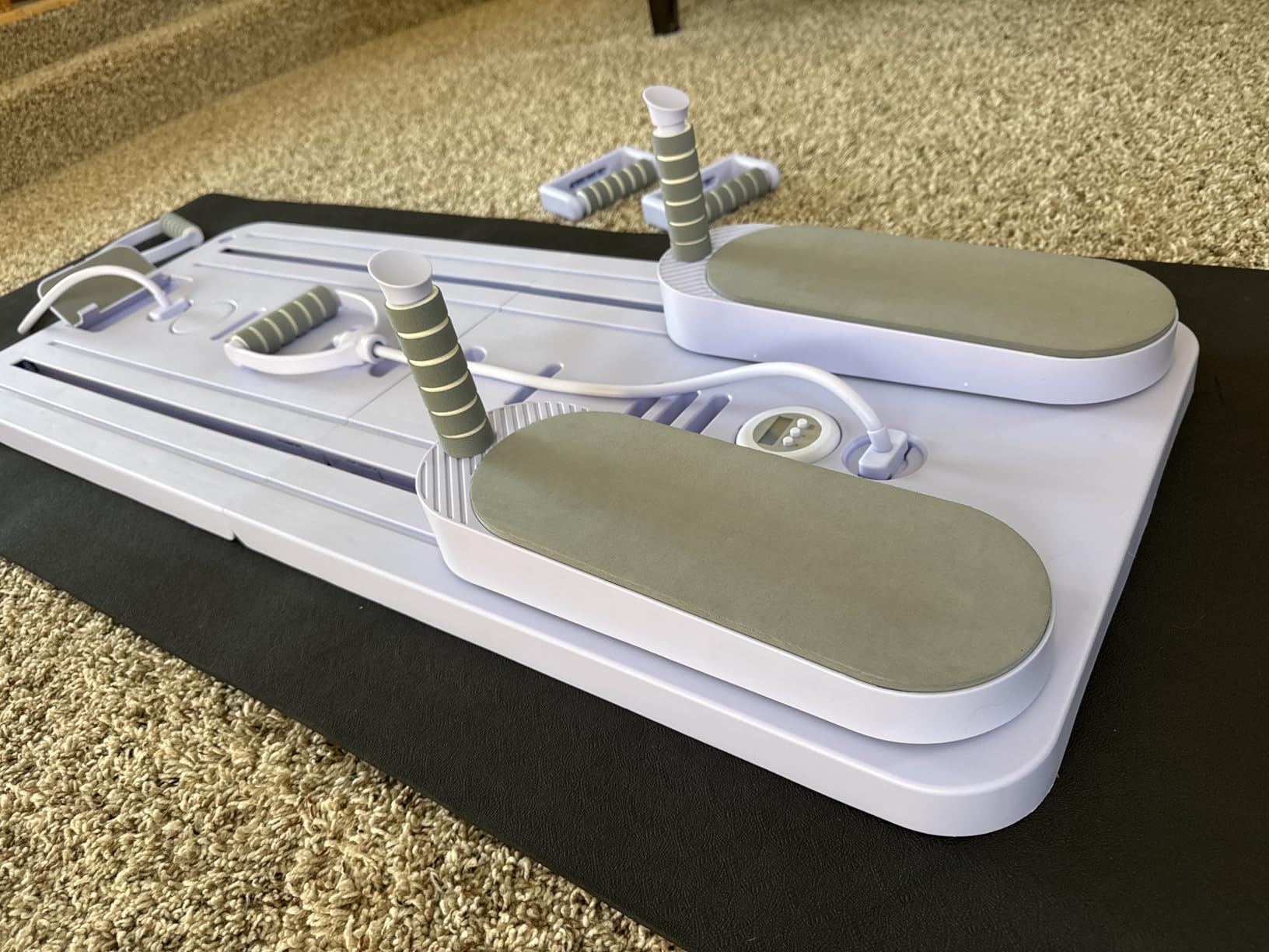Pilates Board, Foldable Pilates Reformer Set for Home, Multifunctional Portable Pilates Reformer Board, Pilates Machine for Home, Pilates Equipment, Pilates Board Kit with Yoga Mat and Timer customer photo 1