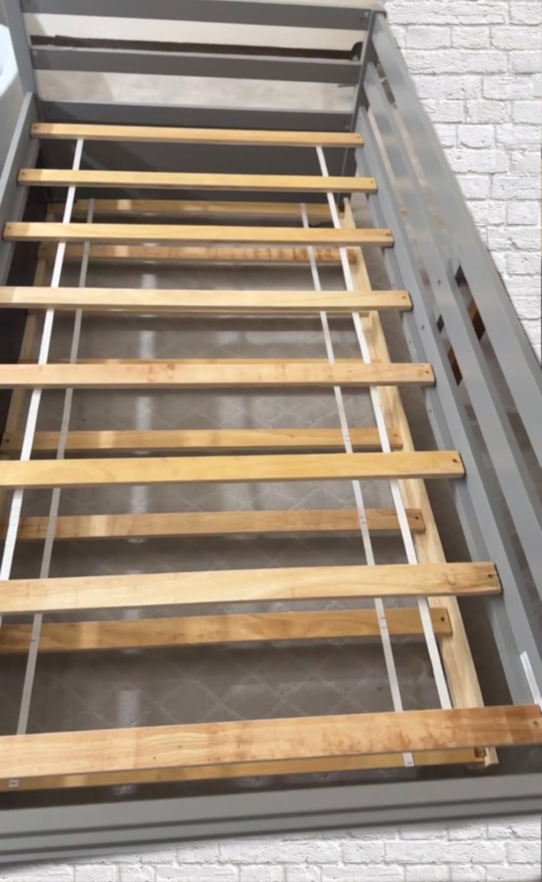 Giantex Twin Daybed with Trundle, Wood Trundle Bed with Wood Slat Support, Mid Century Day Bed Frame for Living Room Guest Room, No Box Spring Needed, Walnut customer photo 2