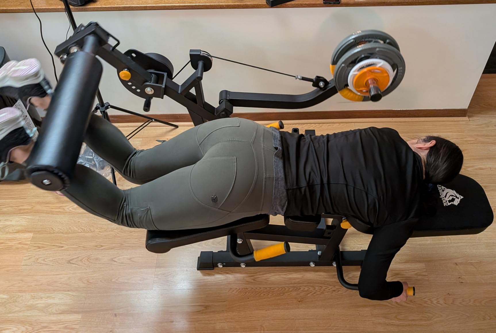 LIONSCOOL Leg Extension and Curl Machine V4.0, 800lbs Weight Capacity customer photo 2