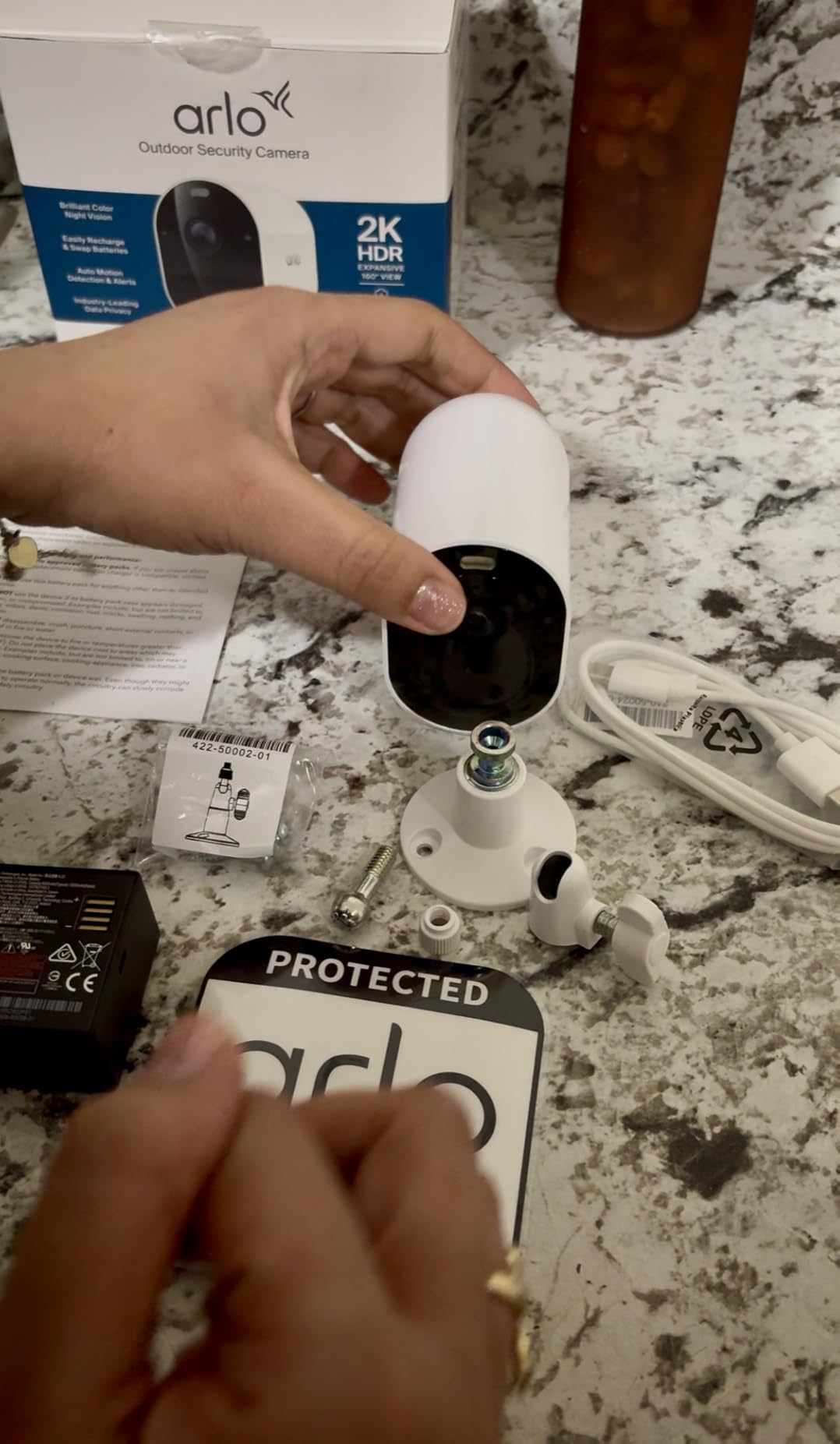 Arlo Pro Wireless Security Camera 2K HDR (6th Gen) - 1-Cam customer photo 1
