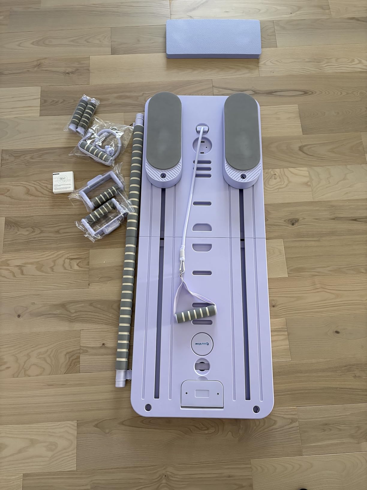 Pilates Board-Pilates Reformer Board,Multi-Purpose Portable Pilates Reformer Machine Home Pilates Kit for Home Workout,Fitness, Exercise,Abs,Core Equipment customer photo 2